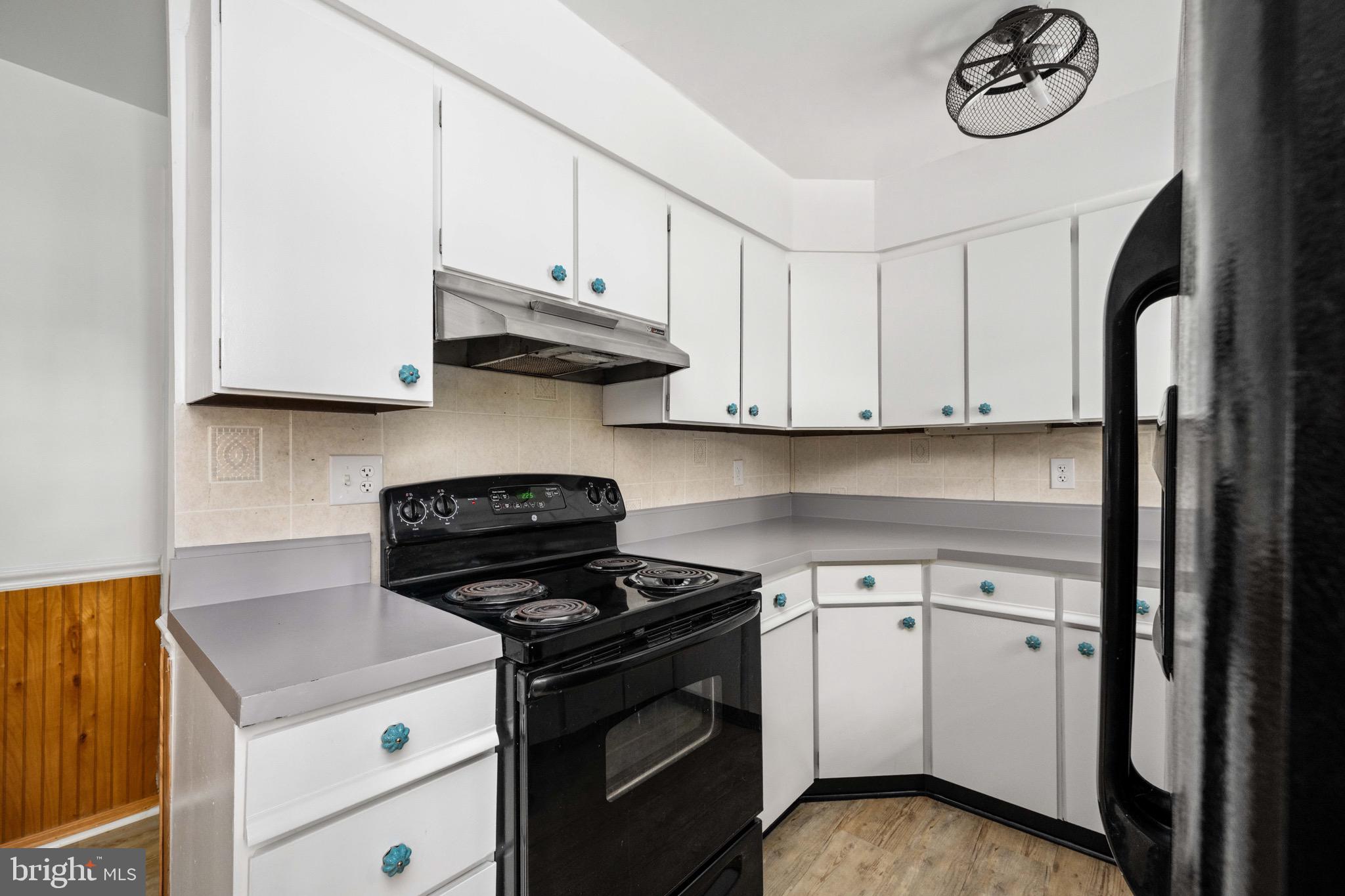 CLASSIC SHORES - Residential