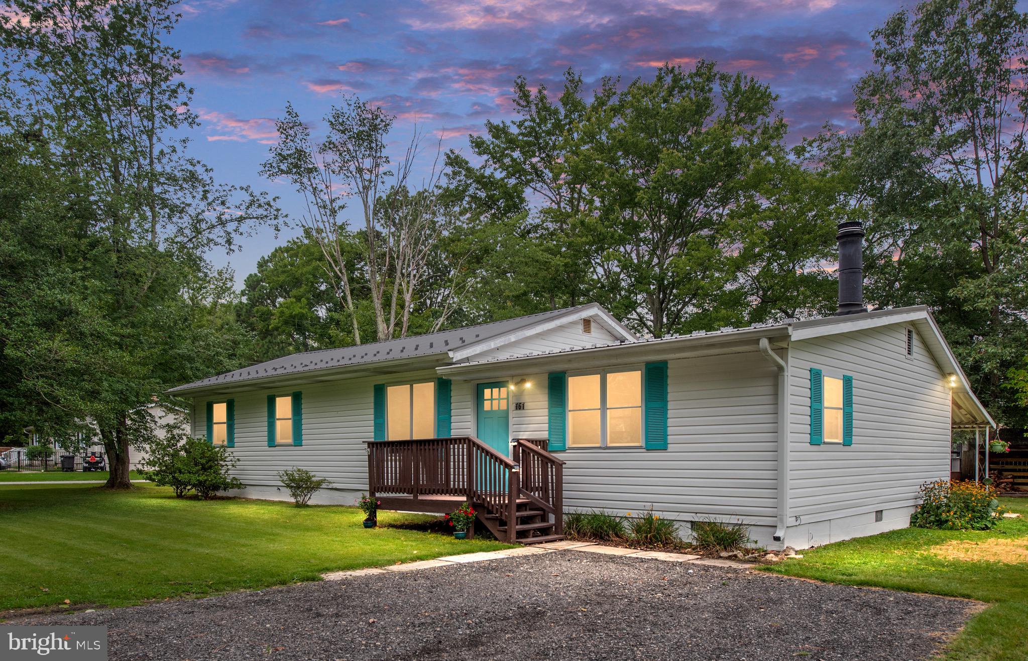 CLASSIC SHORES - Residential