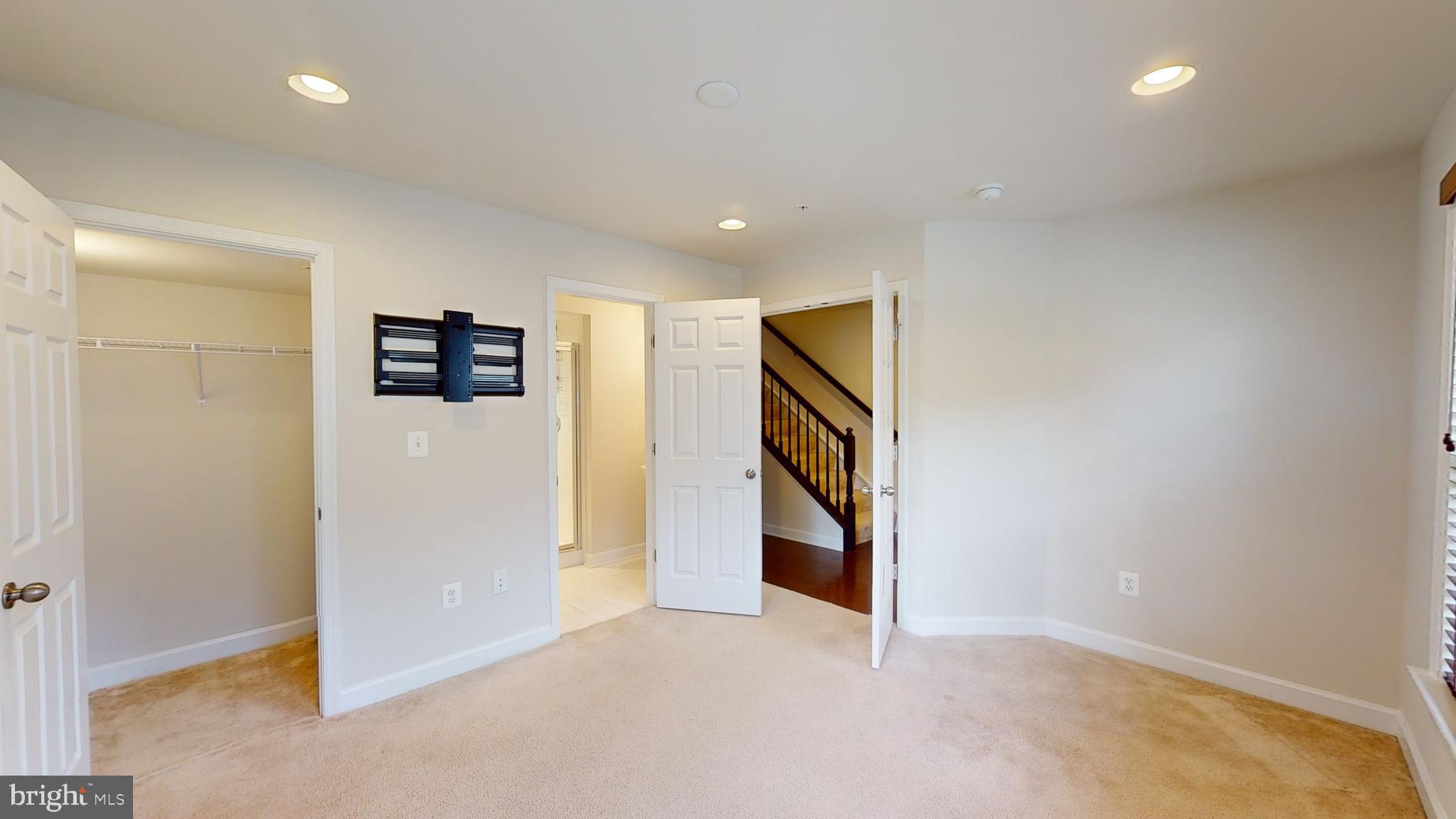 SPRINGDALE ESTATES - Residential