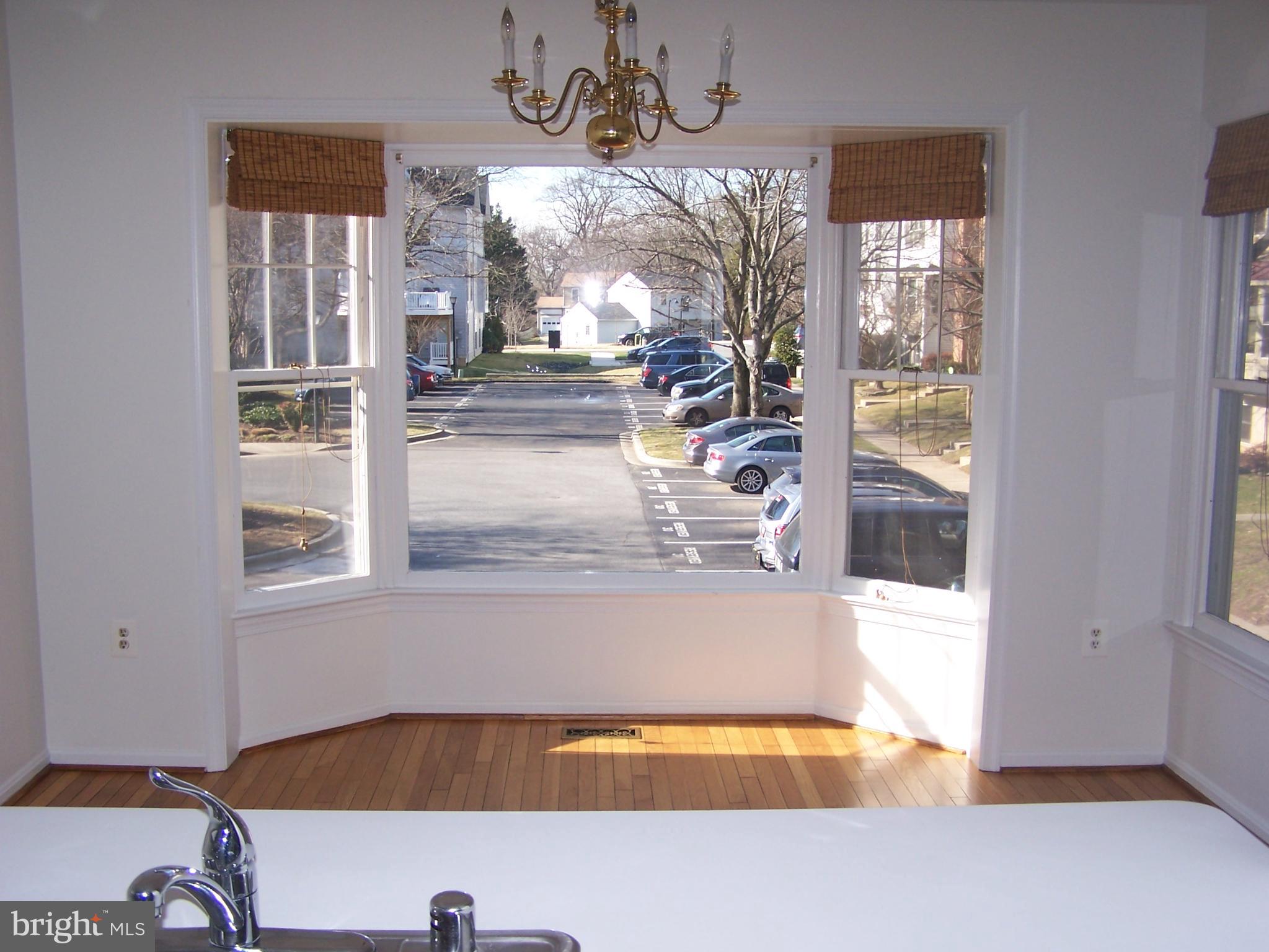 KENSINGTON - Residential Lease