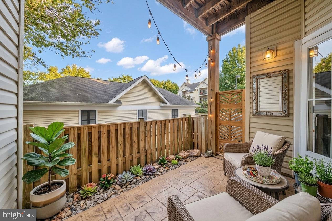 4139 FOUNTAINSIDE LANE 104