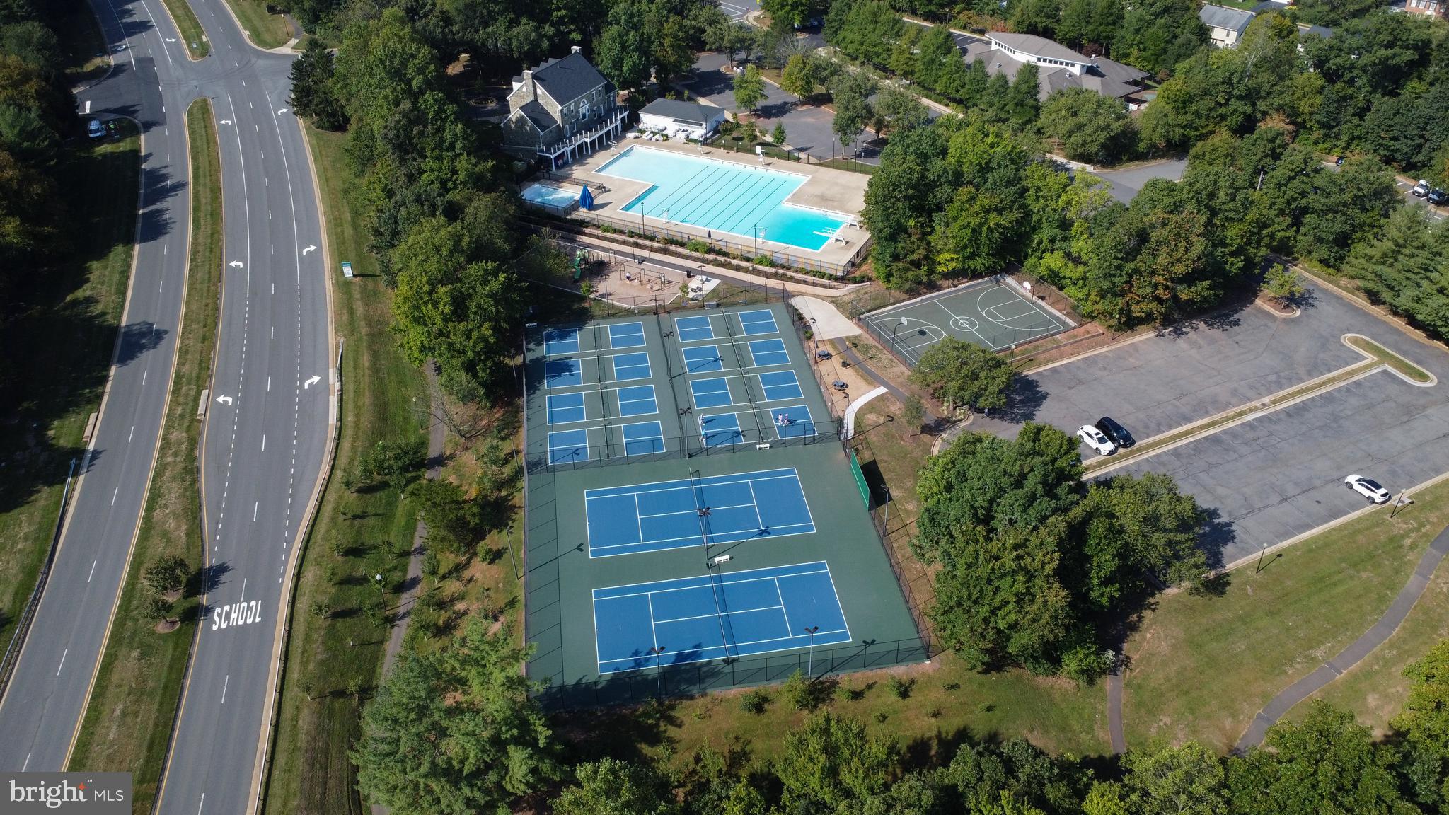 CASCADES - Residential