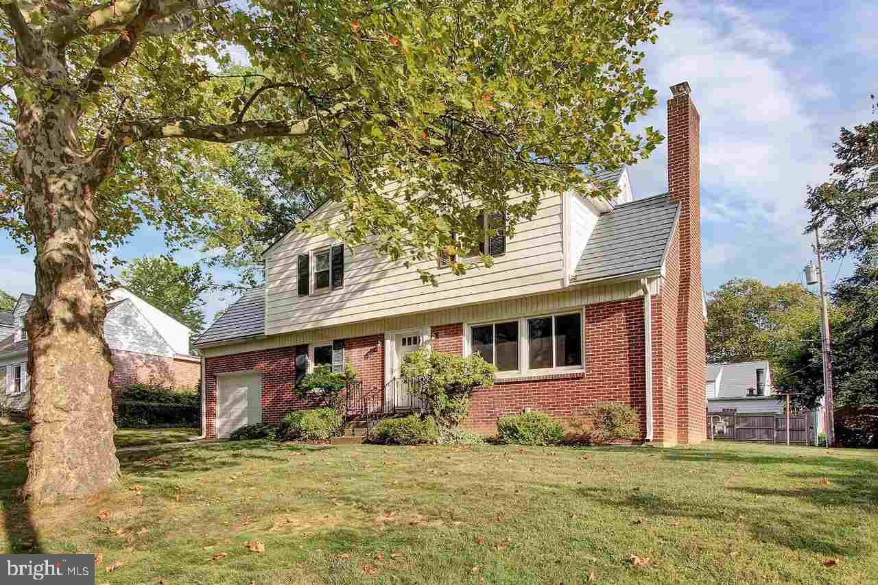 HOLLYWOOD HEIGHTS - Residential