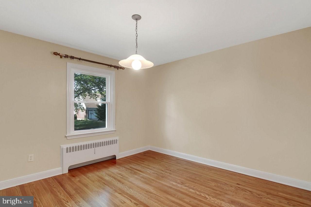 HOLLYWOOD HEIGHTS - Residential