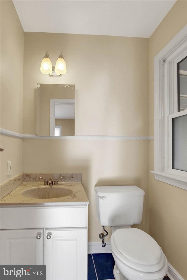 HOLLYWOOD HEIGHTS - Residential