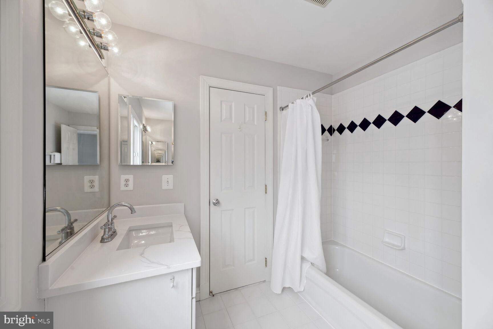 SHIRLEY WOODS - Residential