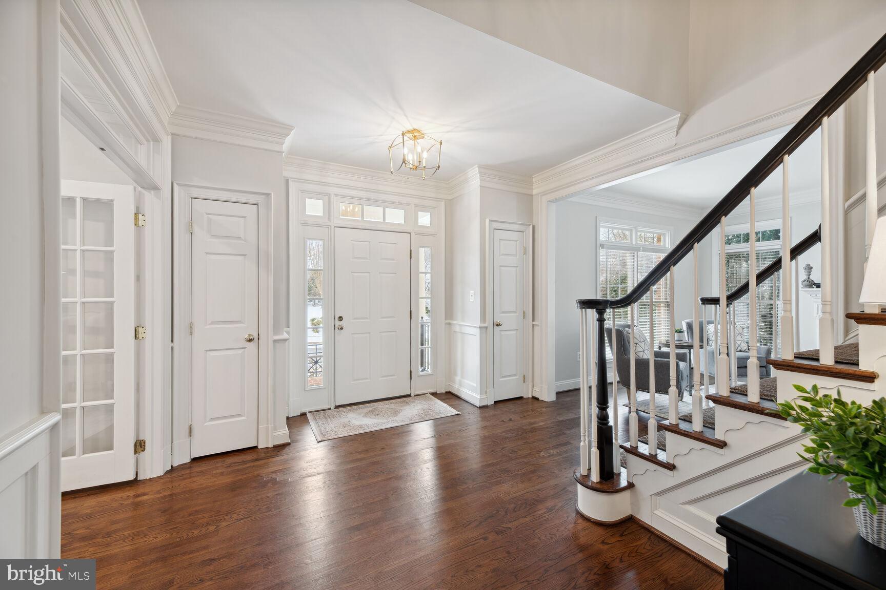 SHIRLEY WOODS - Residential