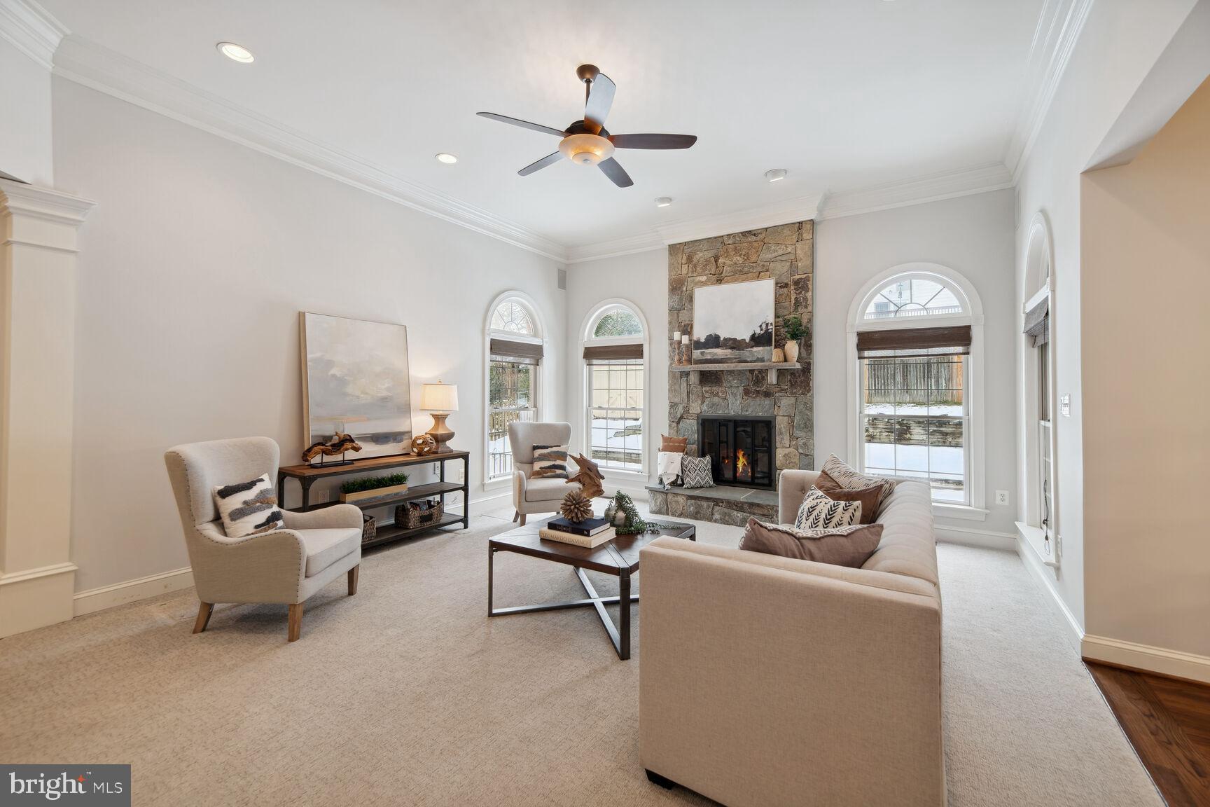 SHIRLEY WOODS - Residential