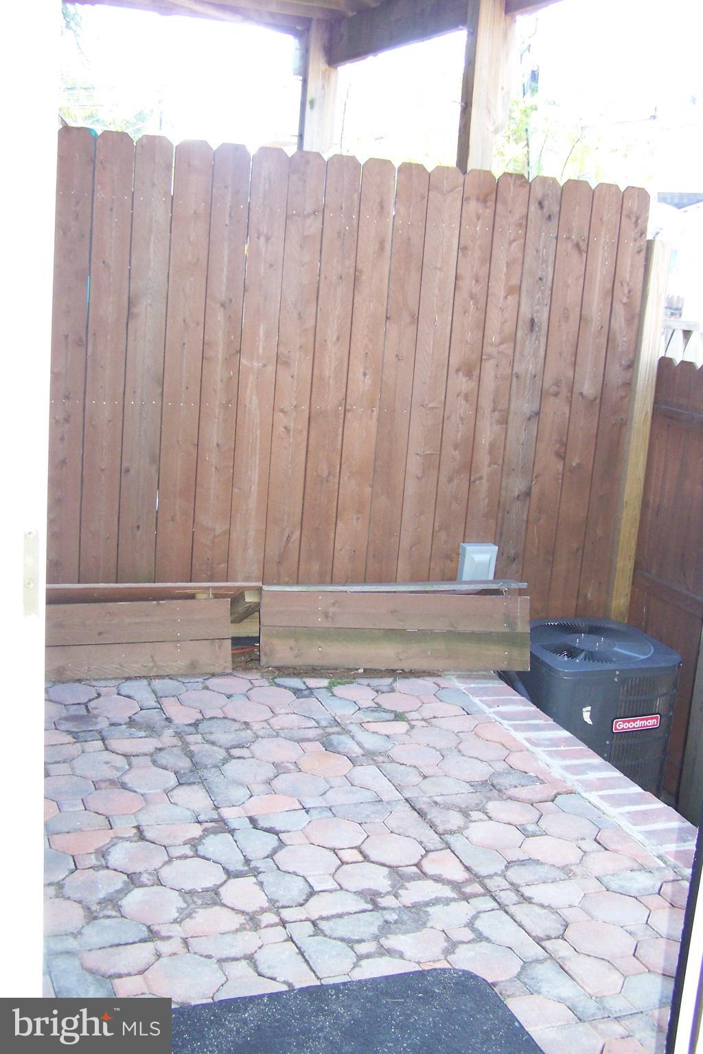 FEDERAL HILL HISTORIC DISTRICT - Residential Lease