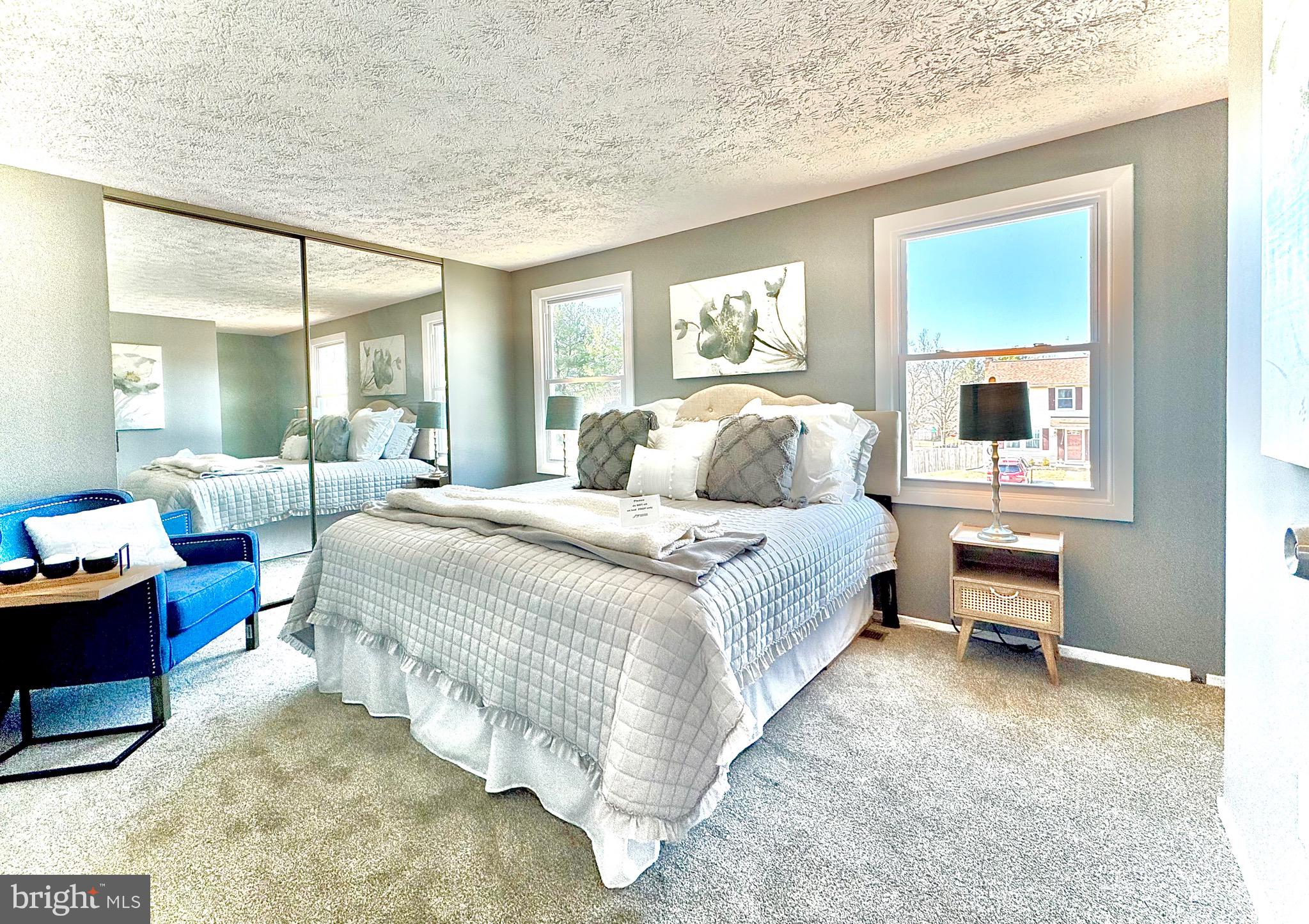 GUILFORD SQUARE - Residential