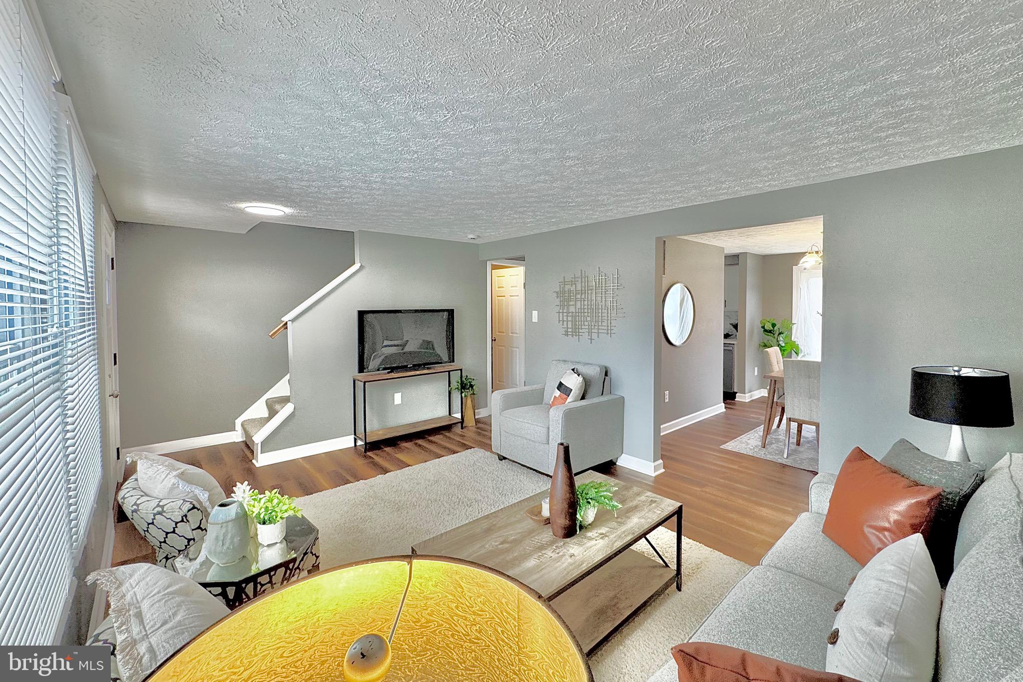 GUILFORD SQUARE - Residential