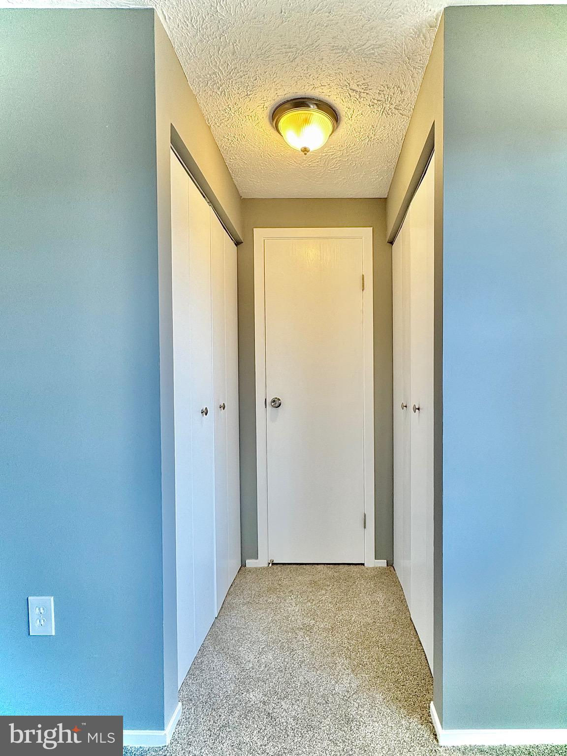 GUILFORD SQUARE - Residential