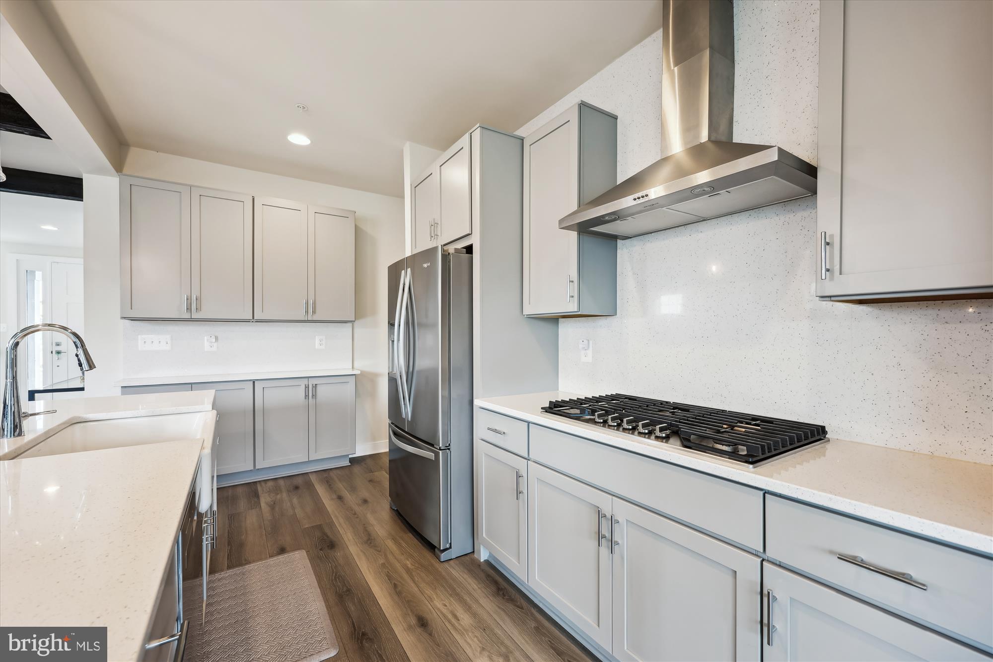 TALLYN RIDGE - Residential