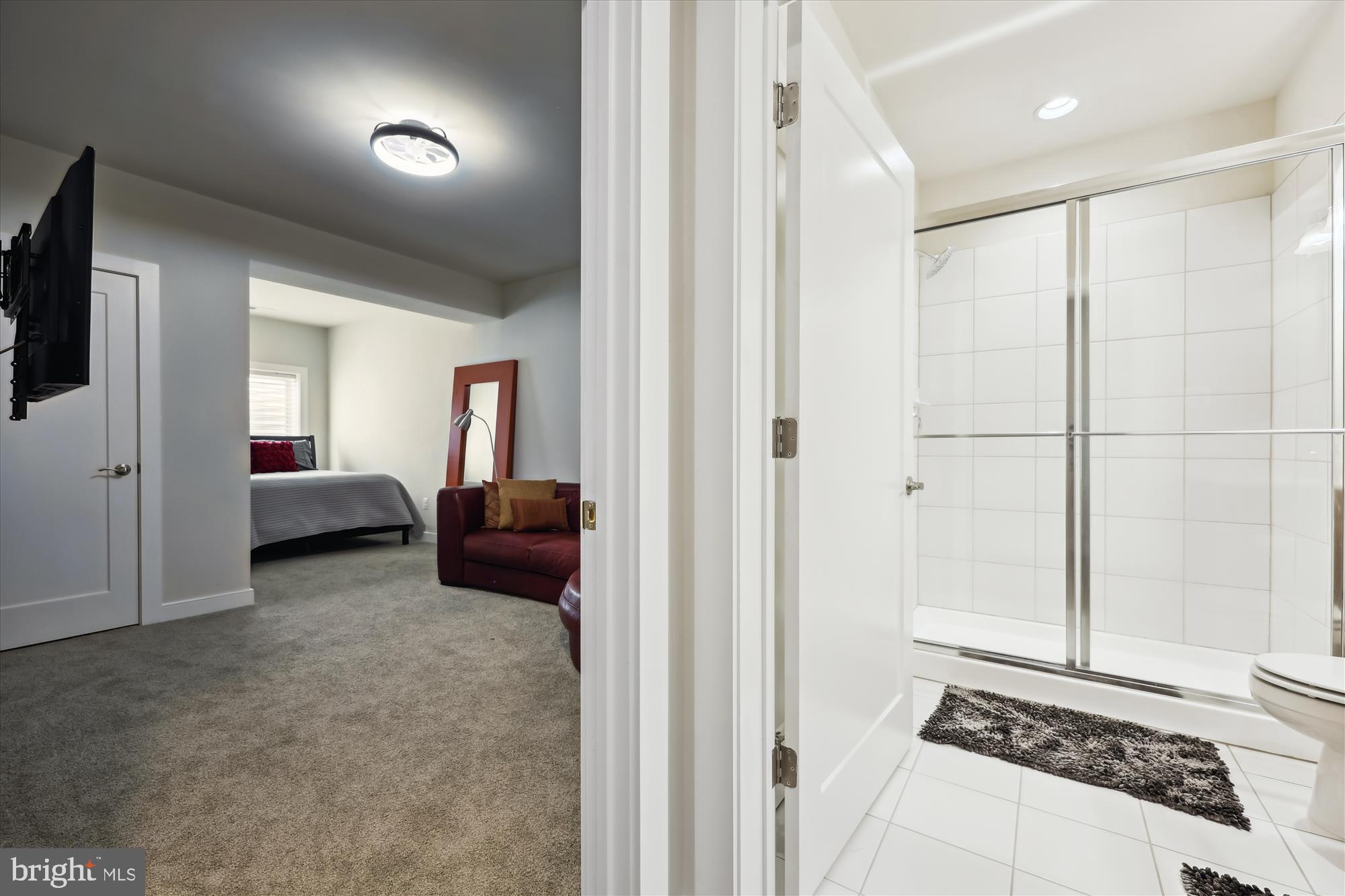 TALLYN RIDGE - Residential