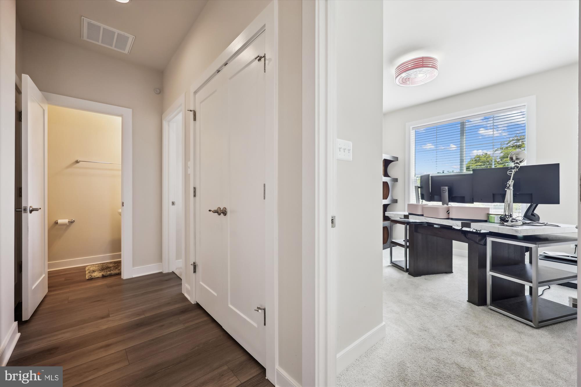 TALLYN RIDGE - Residential