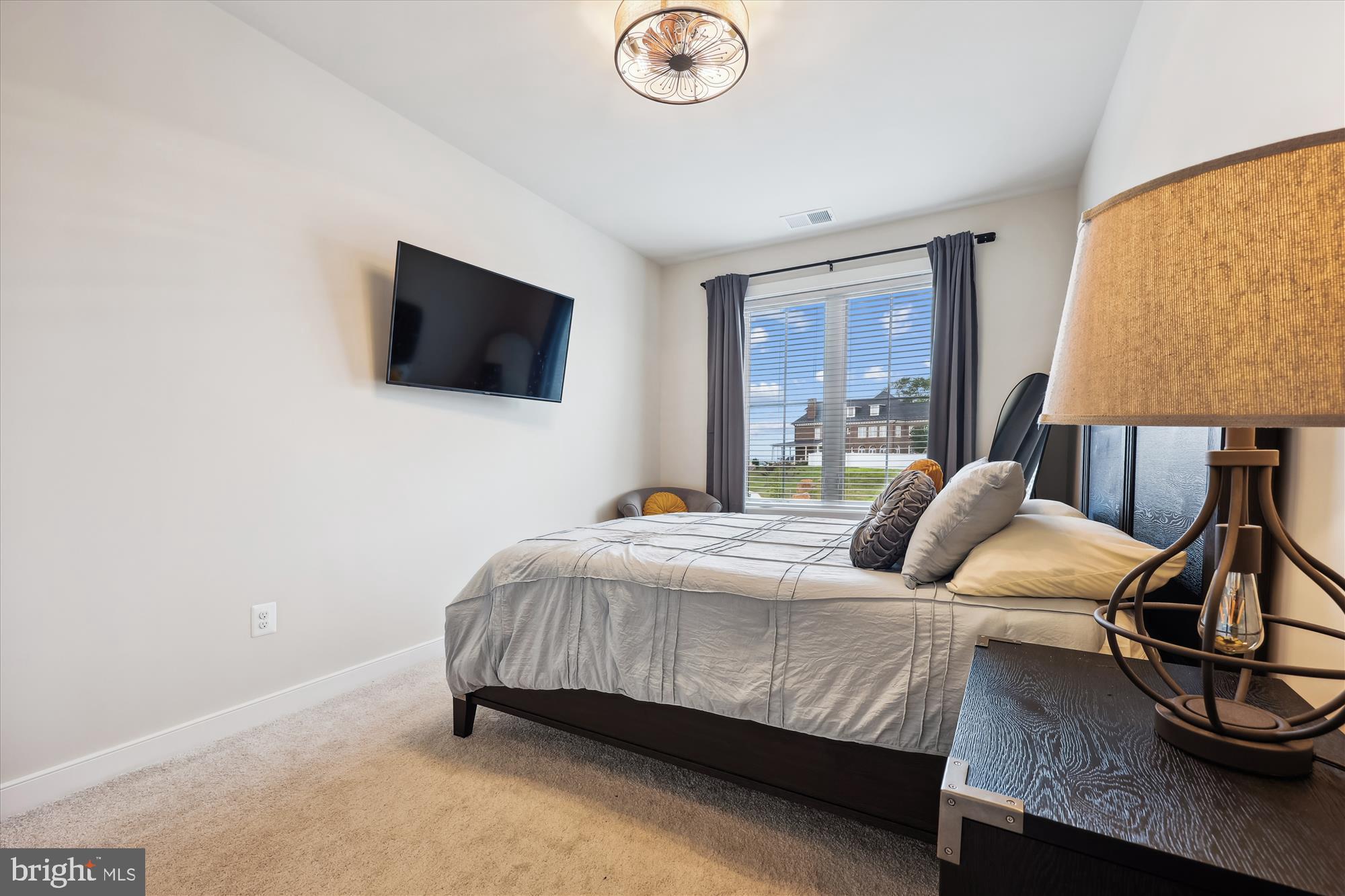 TALLYN RIDGE - Residential