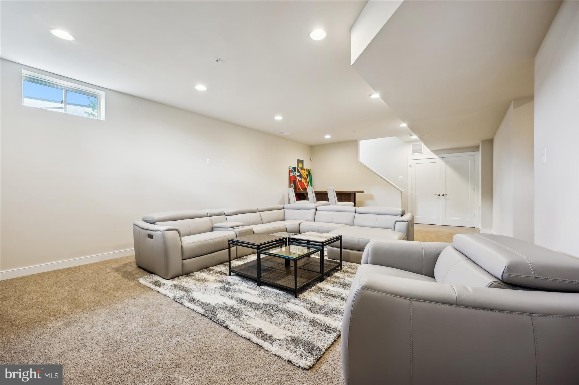 TALLYN RIDGE - Residential