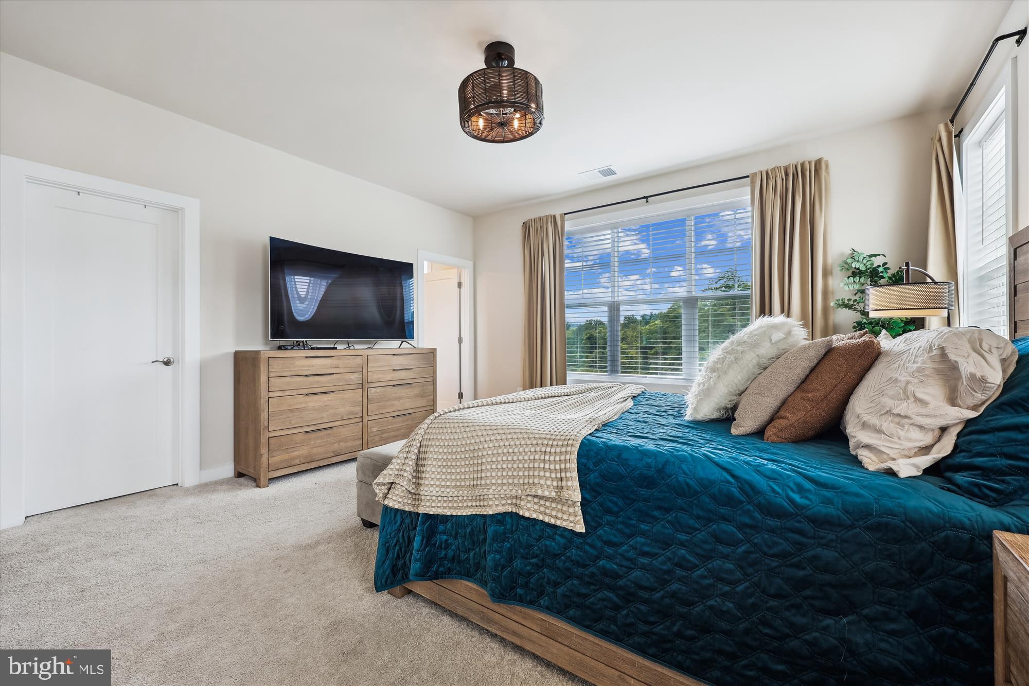 TALLYN RIDGE - Residential