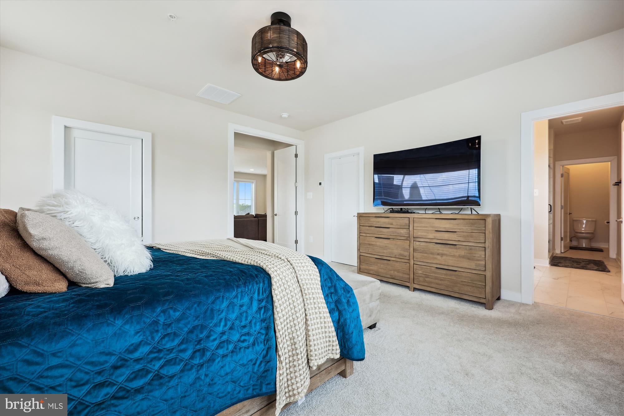 TALLYN RIDGE - Residential