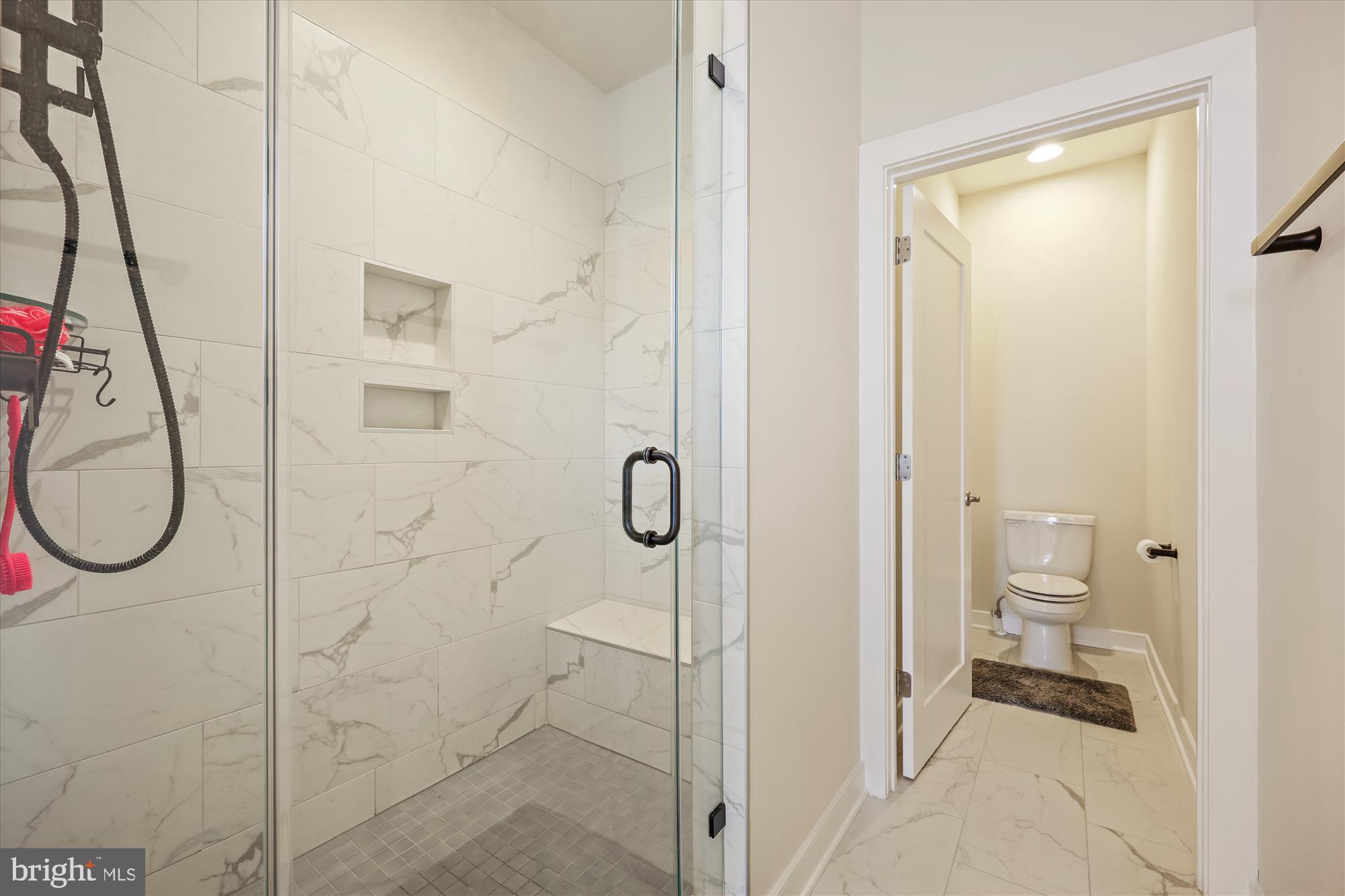 TALLYN RIDGE - Residential