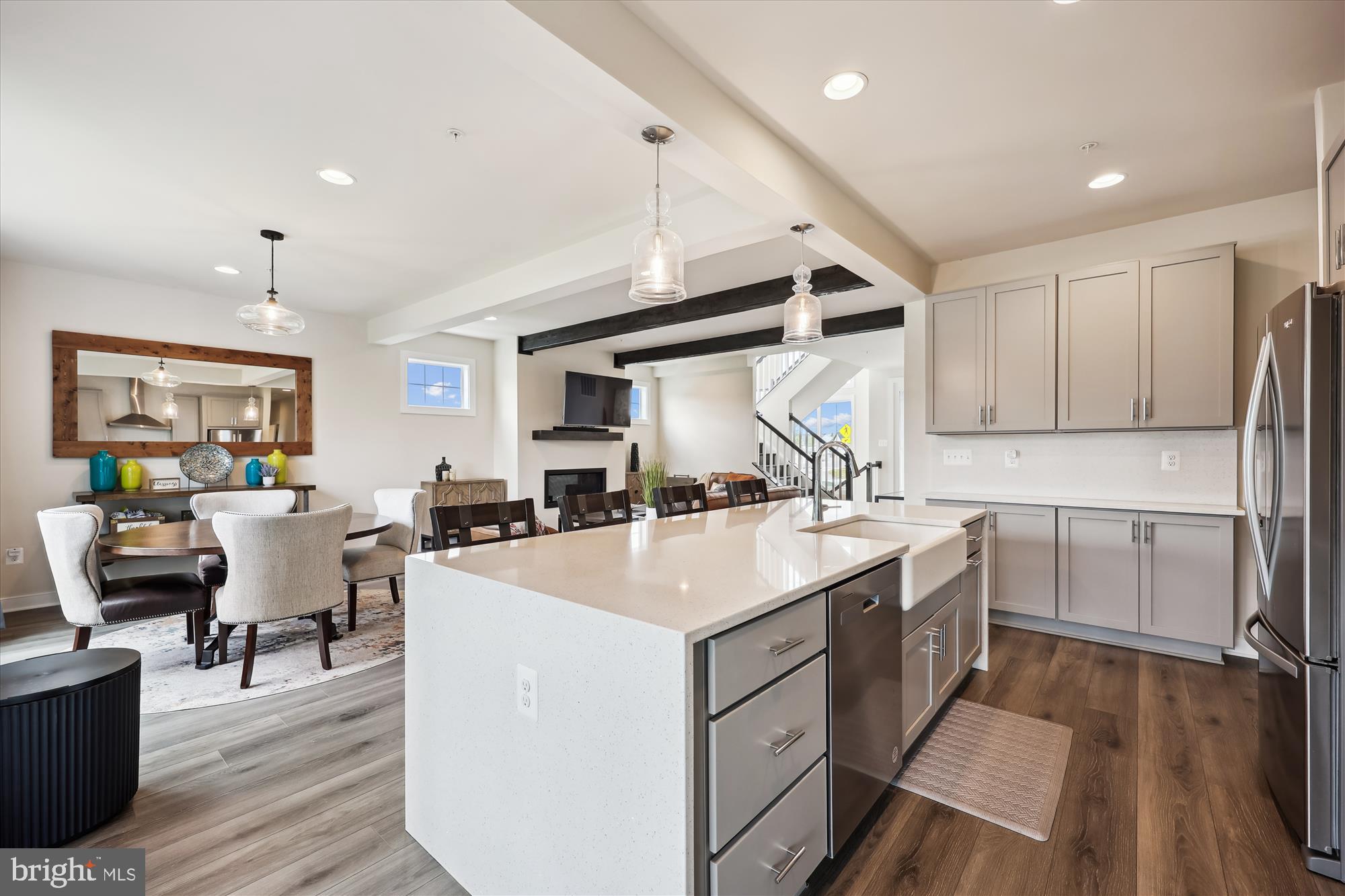 TALLYN RIDGE - Residential