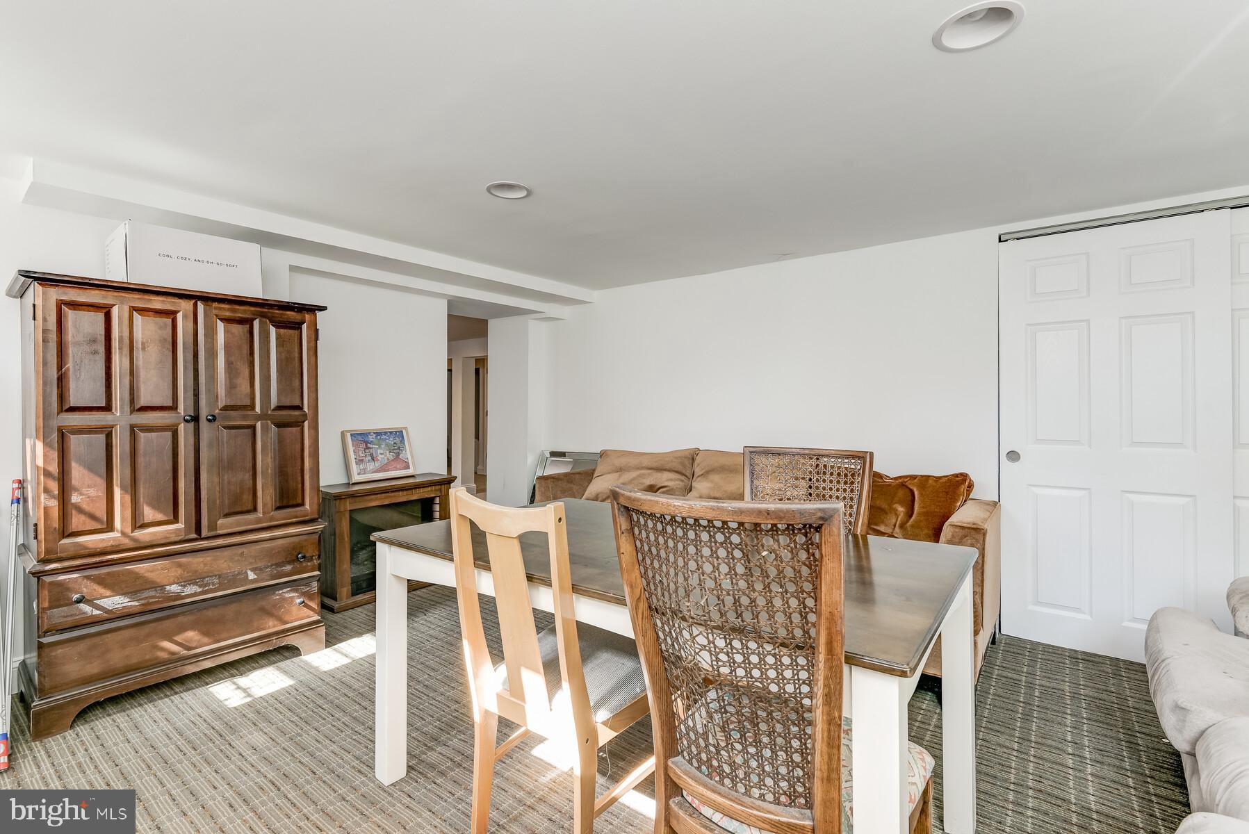 ANNAPOLIS - Residential