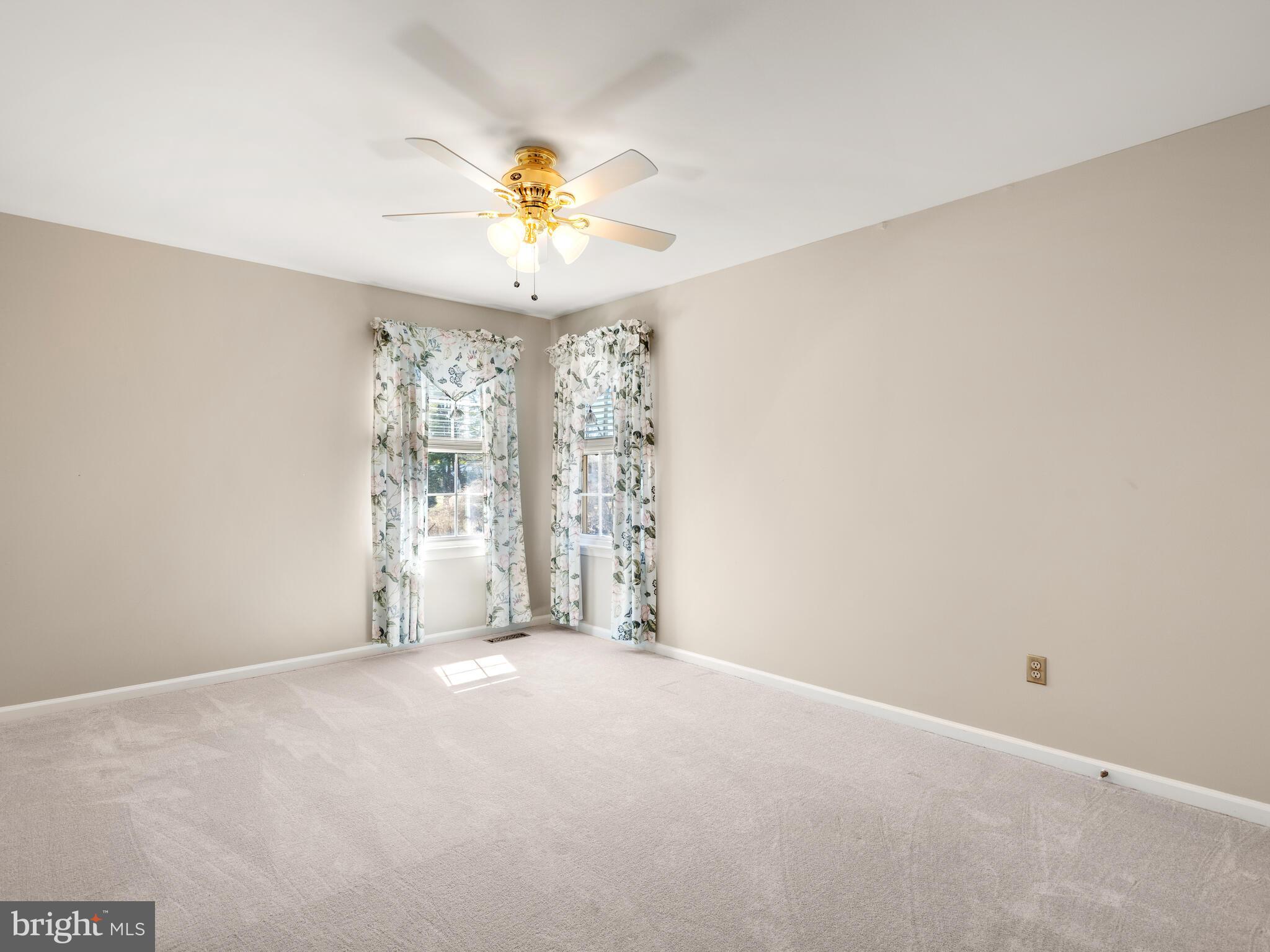 BOW TREE - Residential