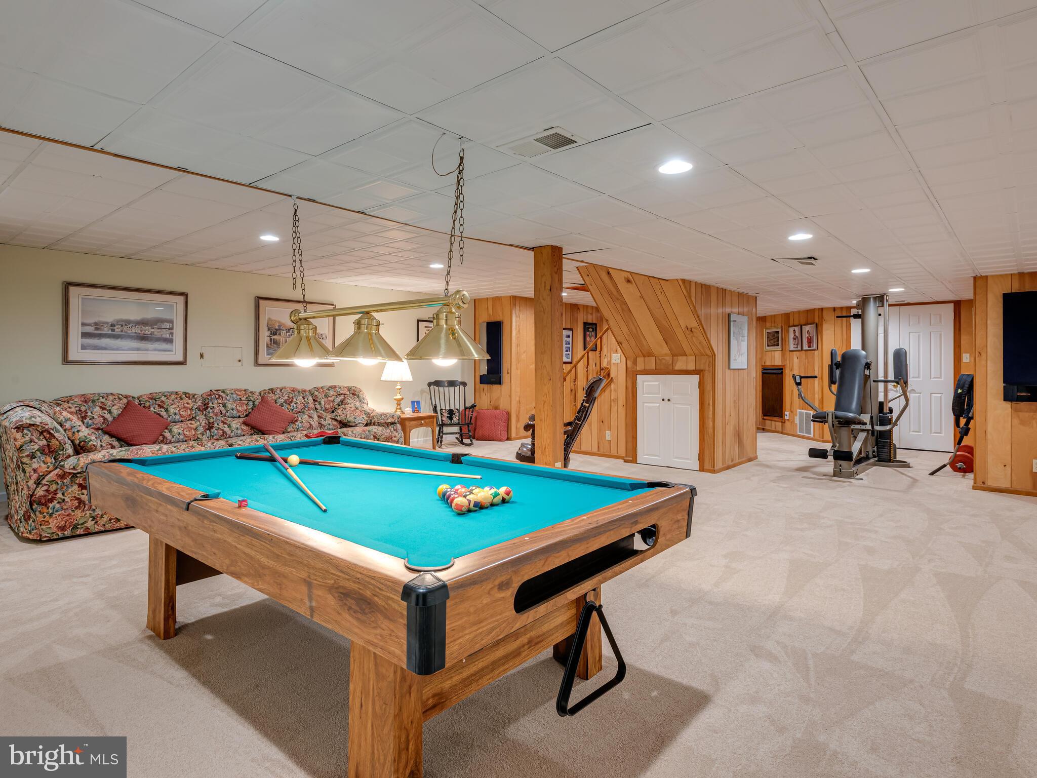 BOW TREE - Residential