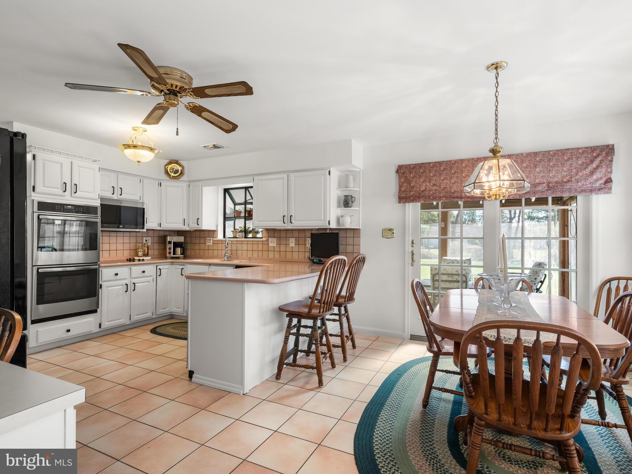 BOW TREE - Residential