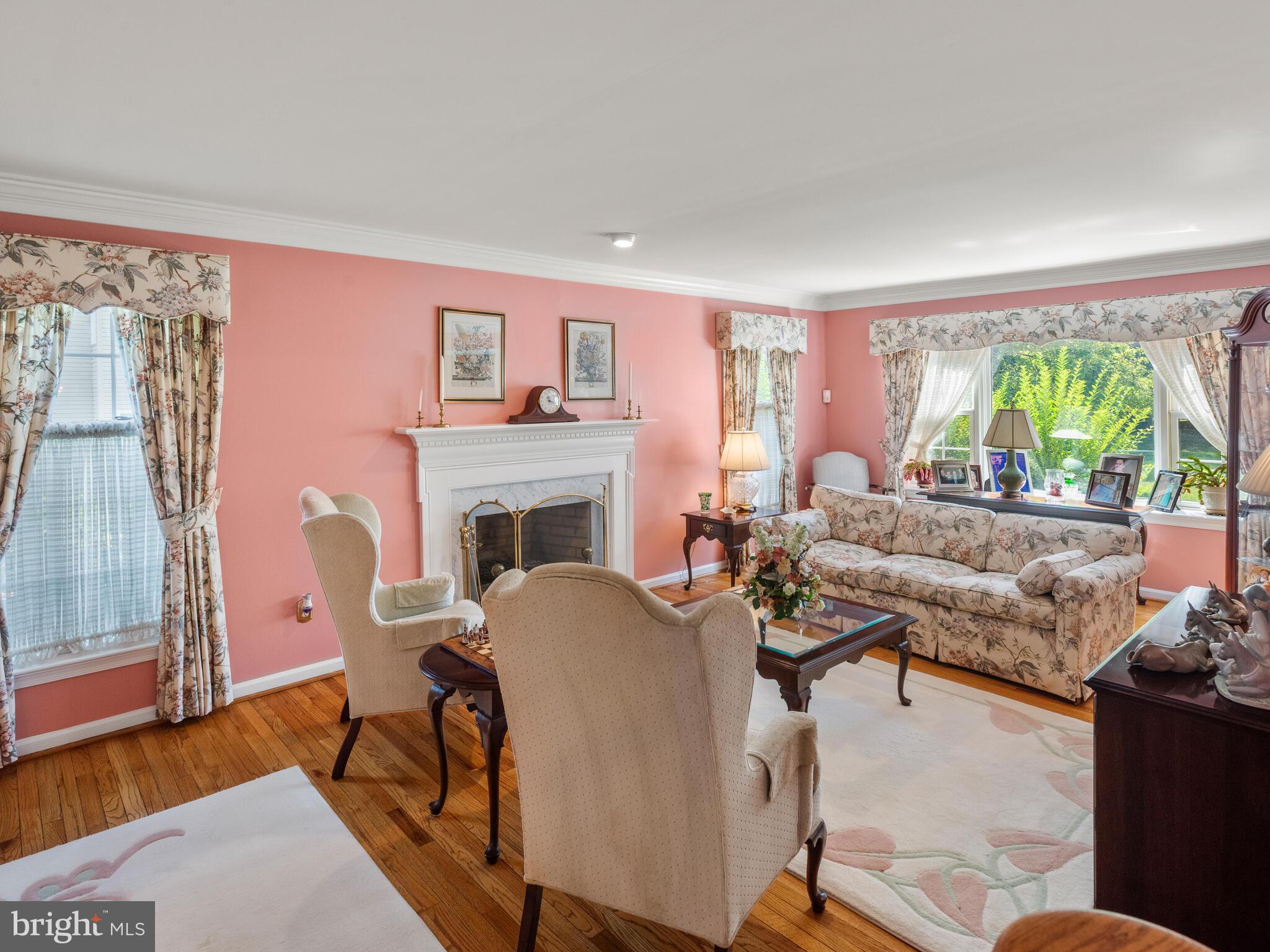 BOW TREE - Residential