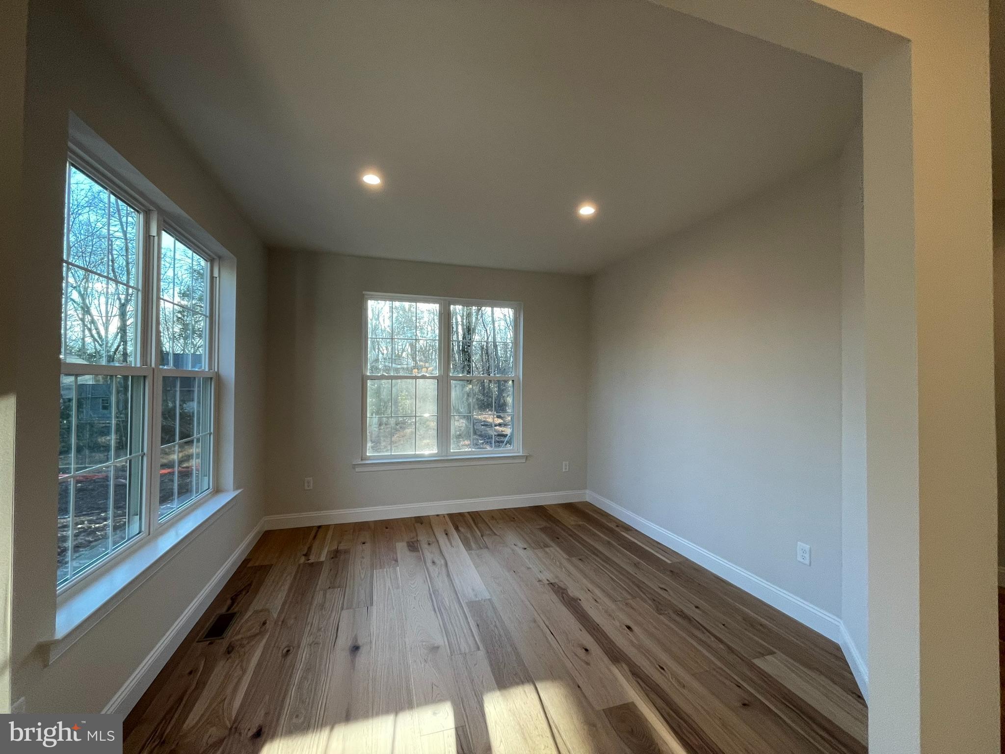 NON AVAILABLE - Residential