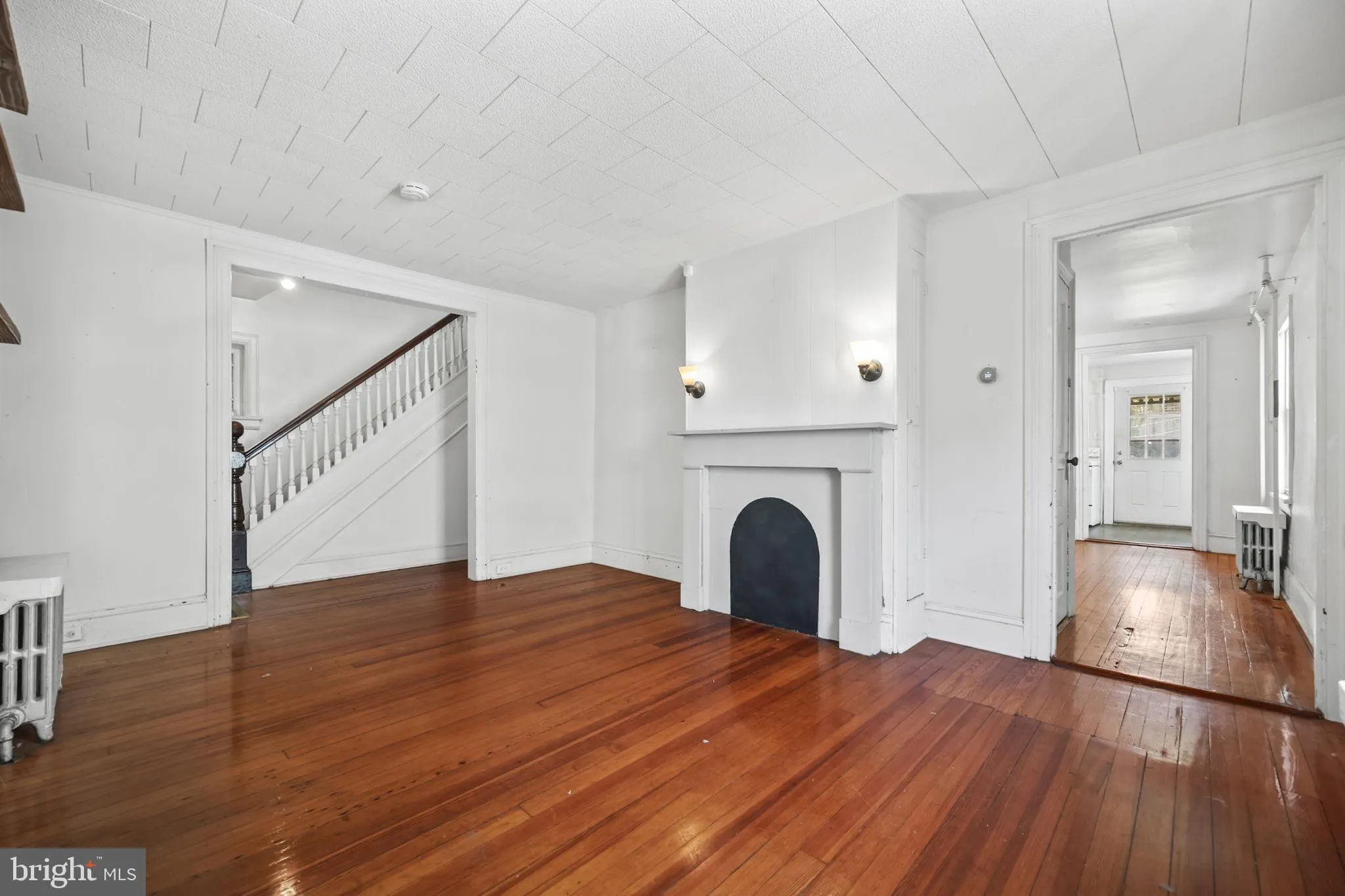 Princeton, New Jersey 08542, United States, 4 Bedrooms Bedrooms, ,2 BathroomsBathrooms,Residential,Contingent,207513