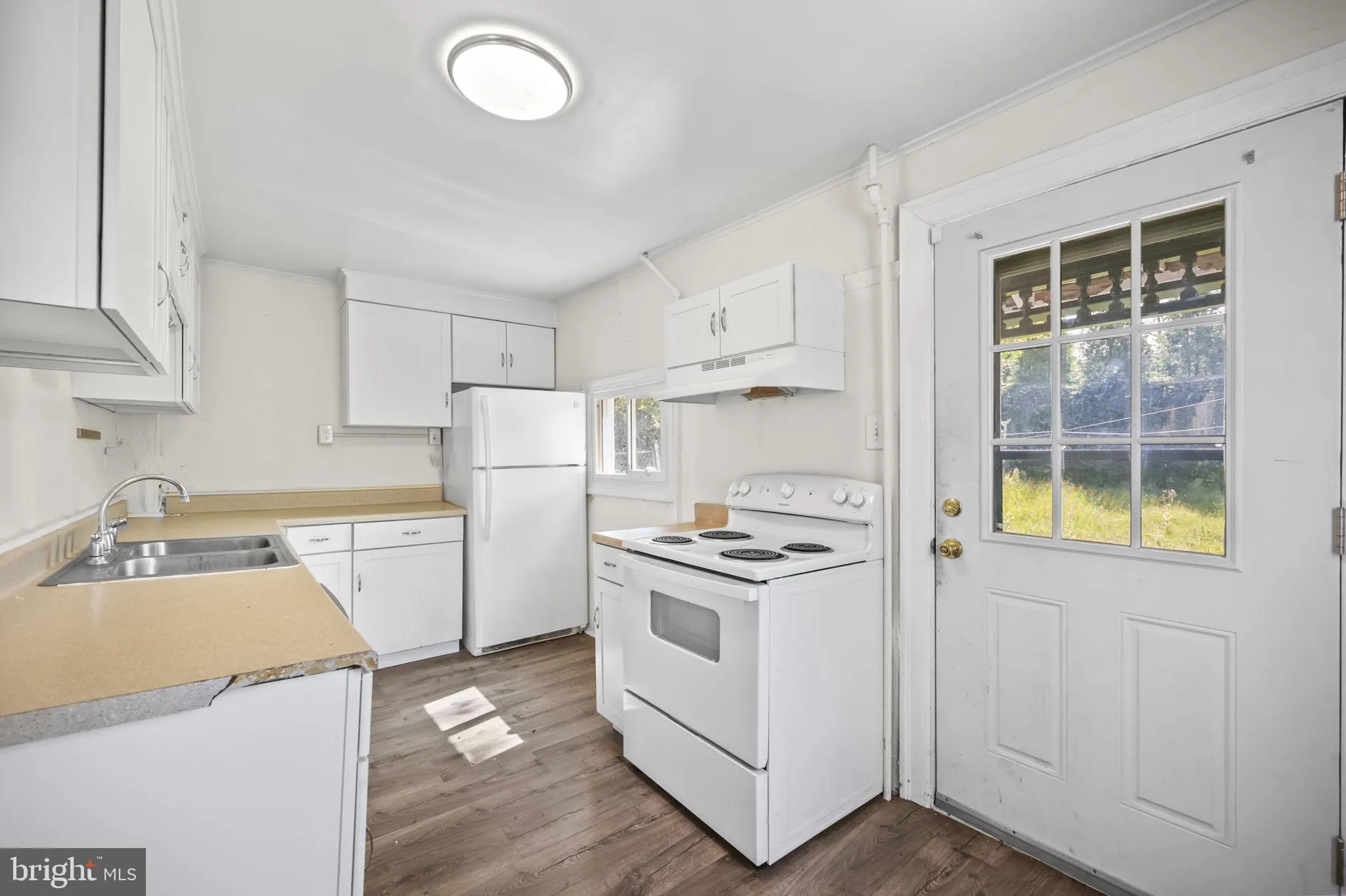 Princeton, New Jersey 08542, United States, 4 Bedrooms Bedrooms, ,2 BathroomsBathrooms,Residential,Contingent,207513