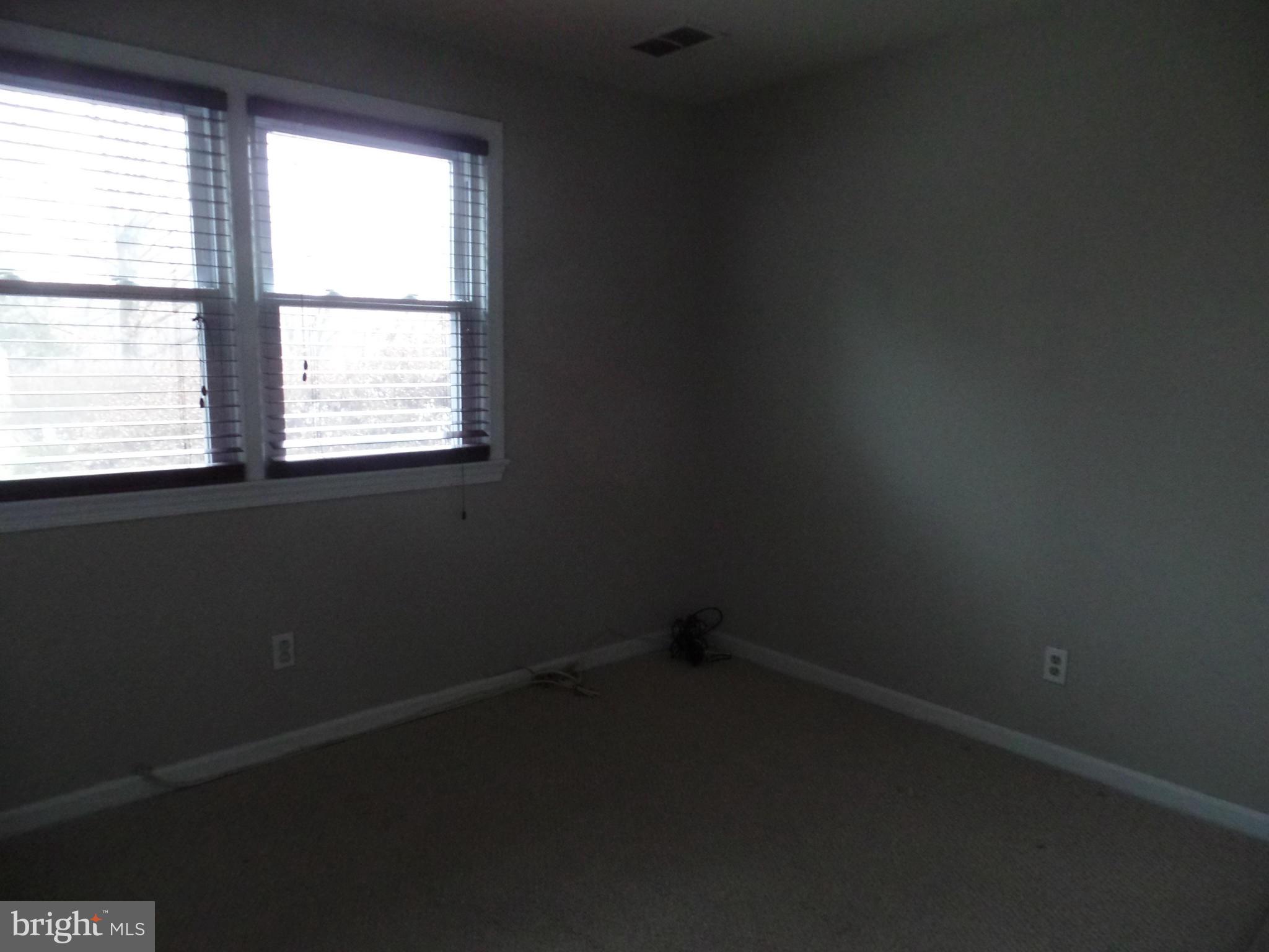 FALLS HILL - Residential Lease