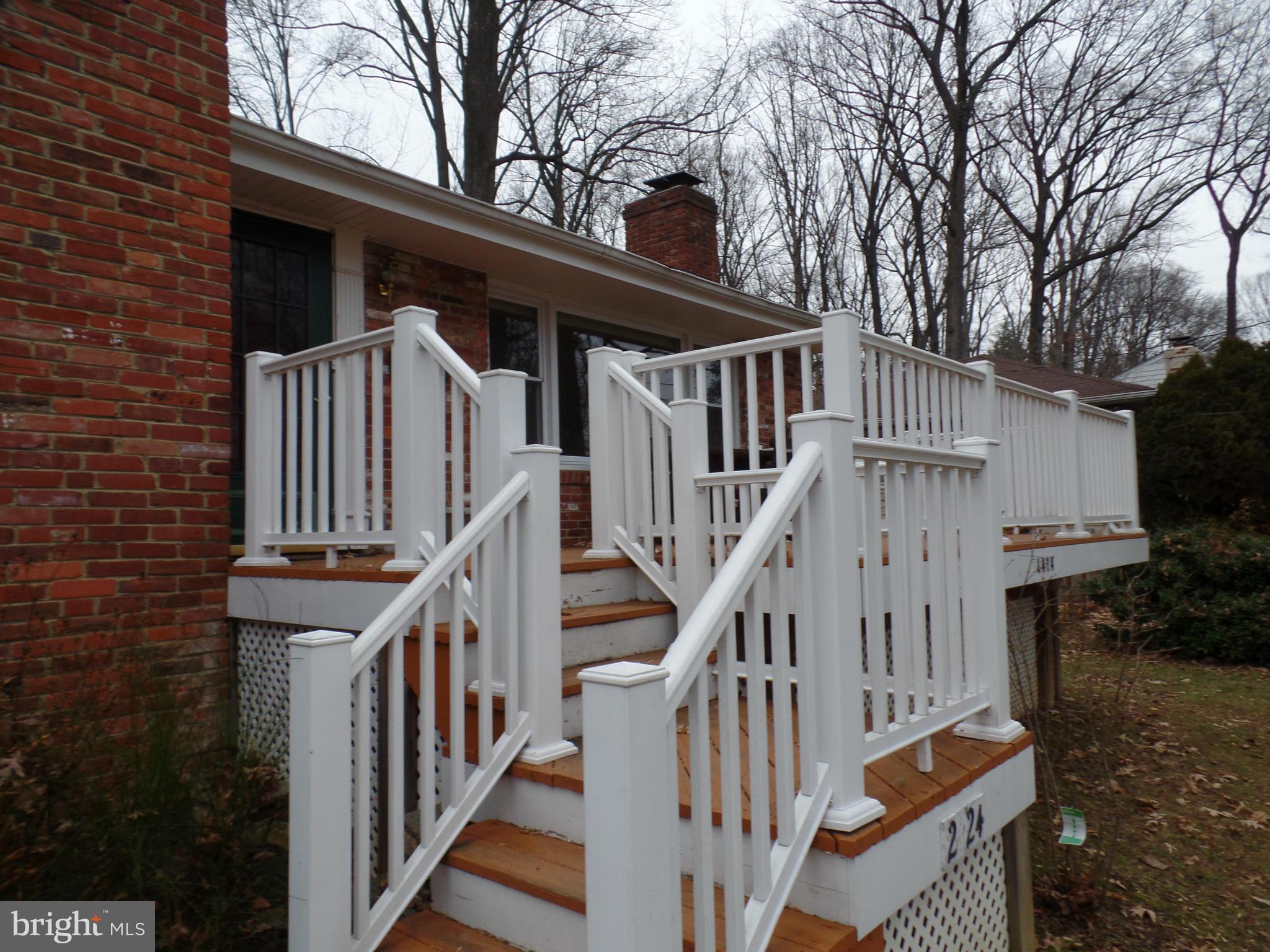 FALLS HILL - Residential Lease