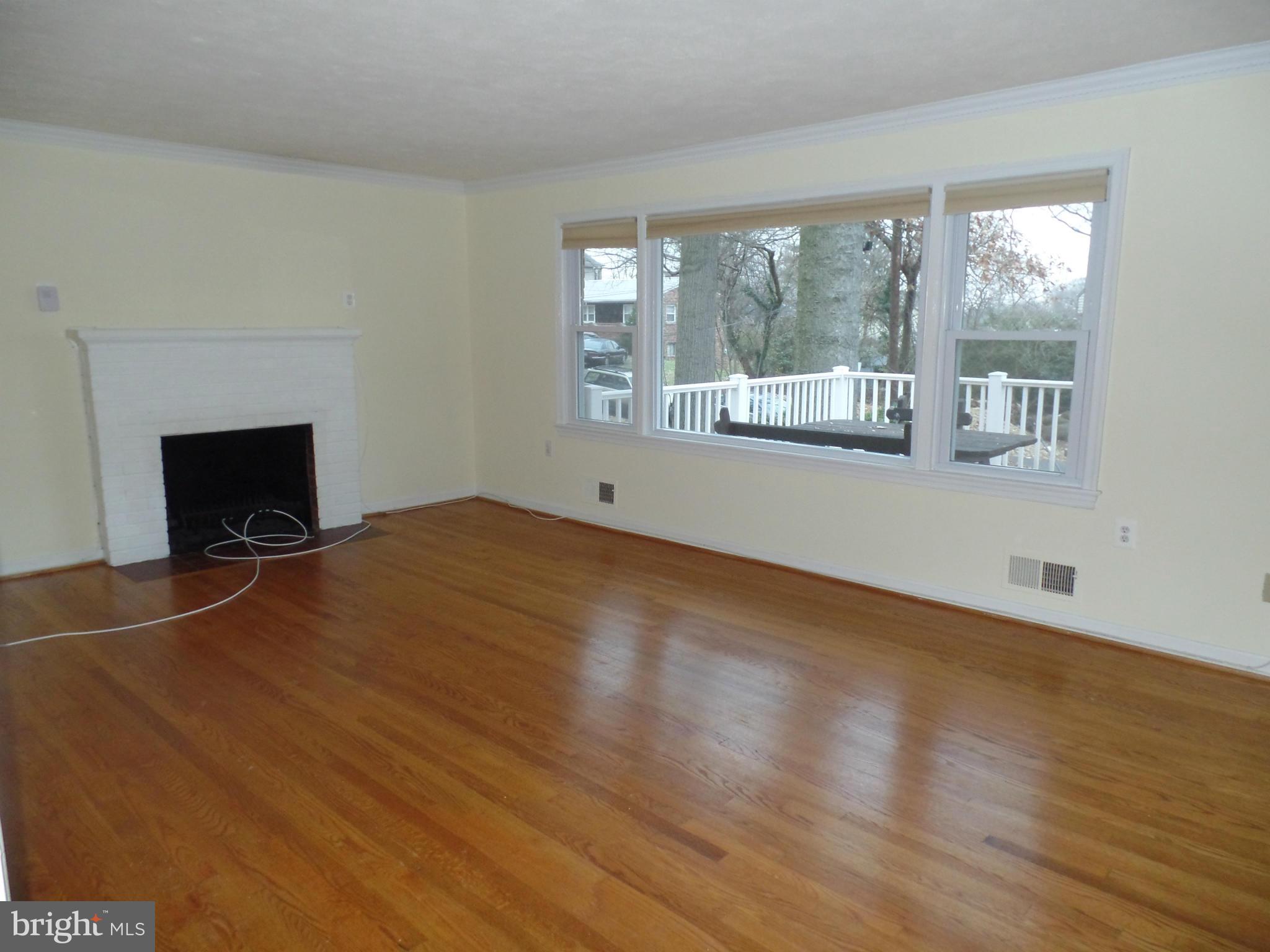 FALLS HILL - Residential Lease