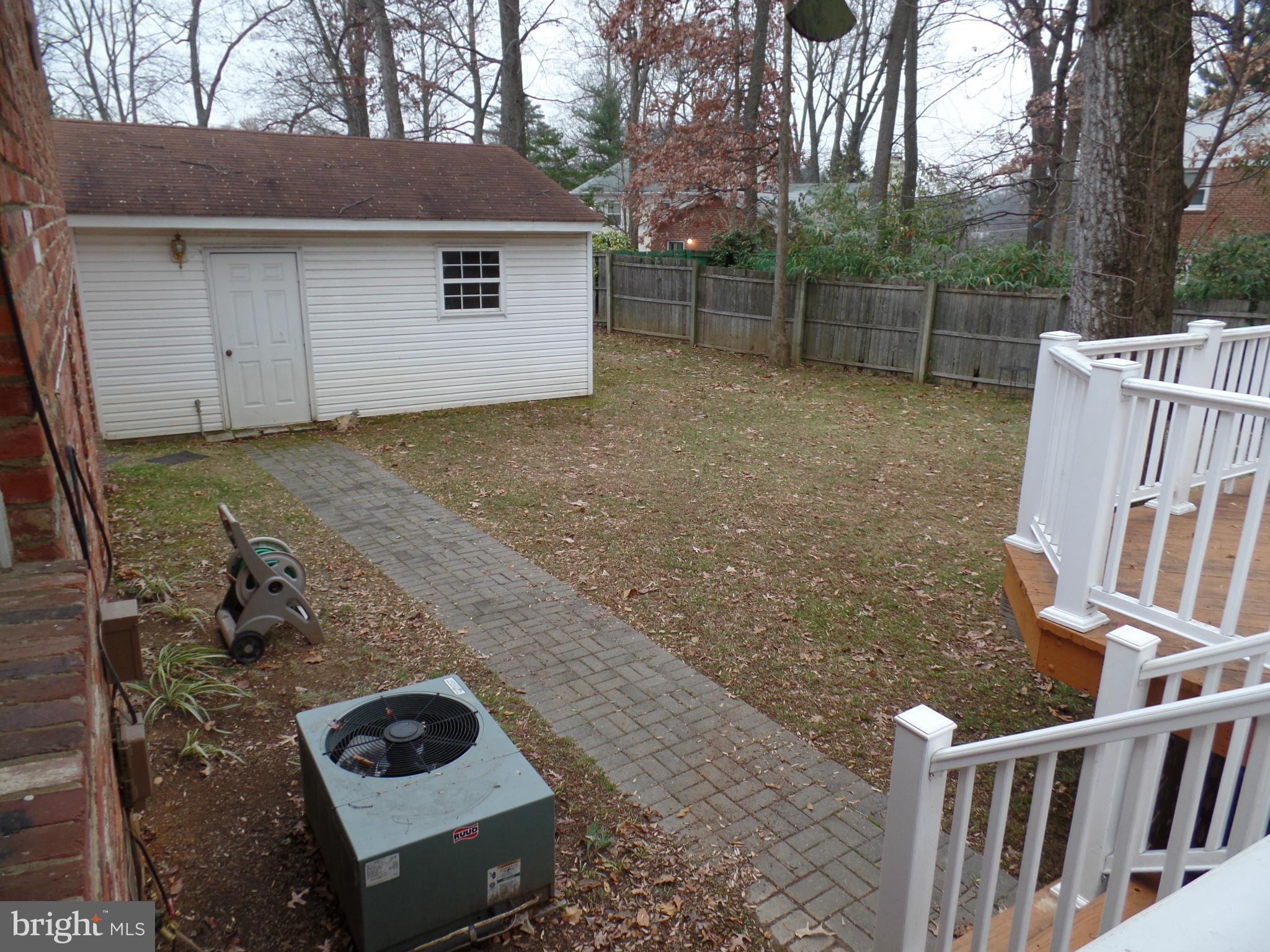 FALLS HILL - Residential Lease