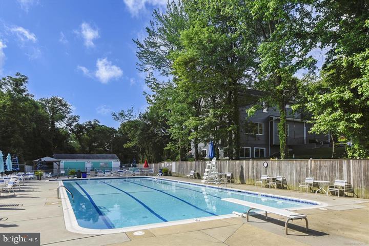ADMIRAL HEIGHTS - Residential