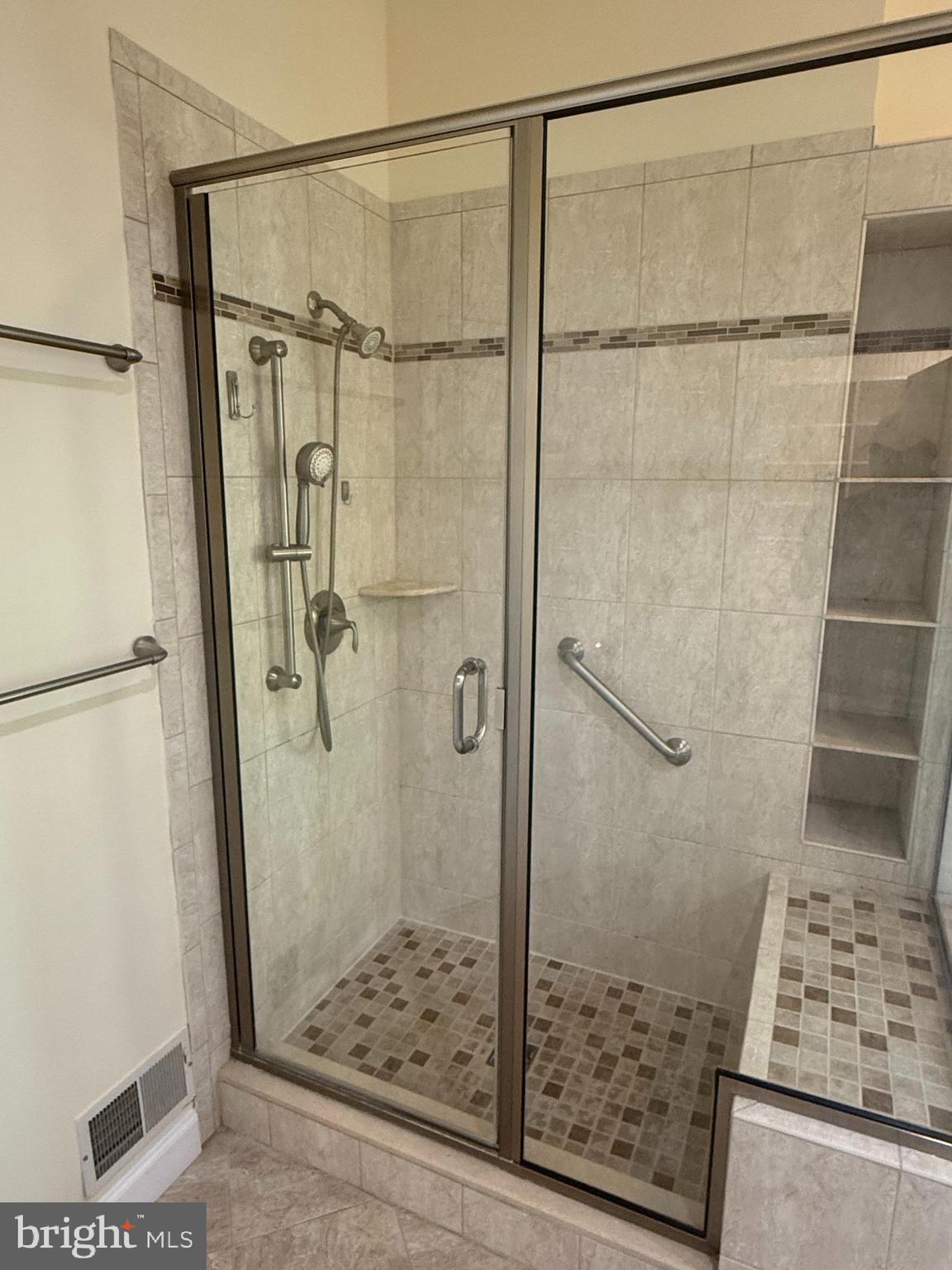 WESTVIEW - Residential