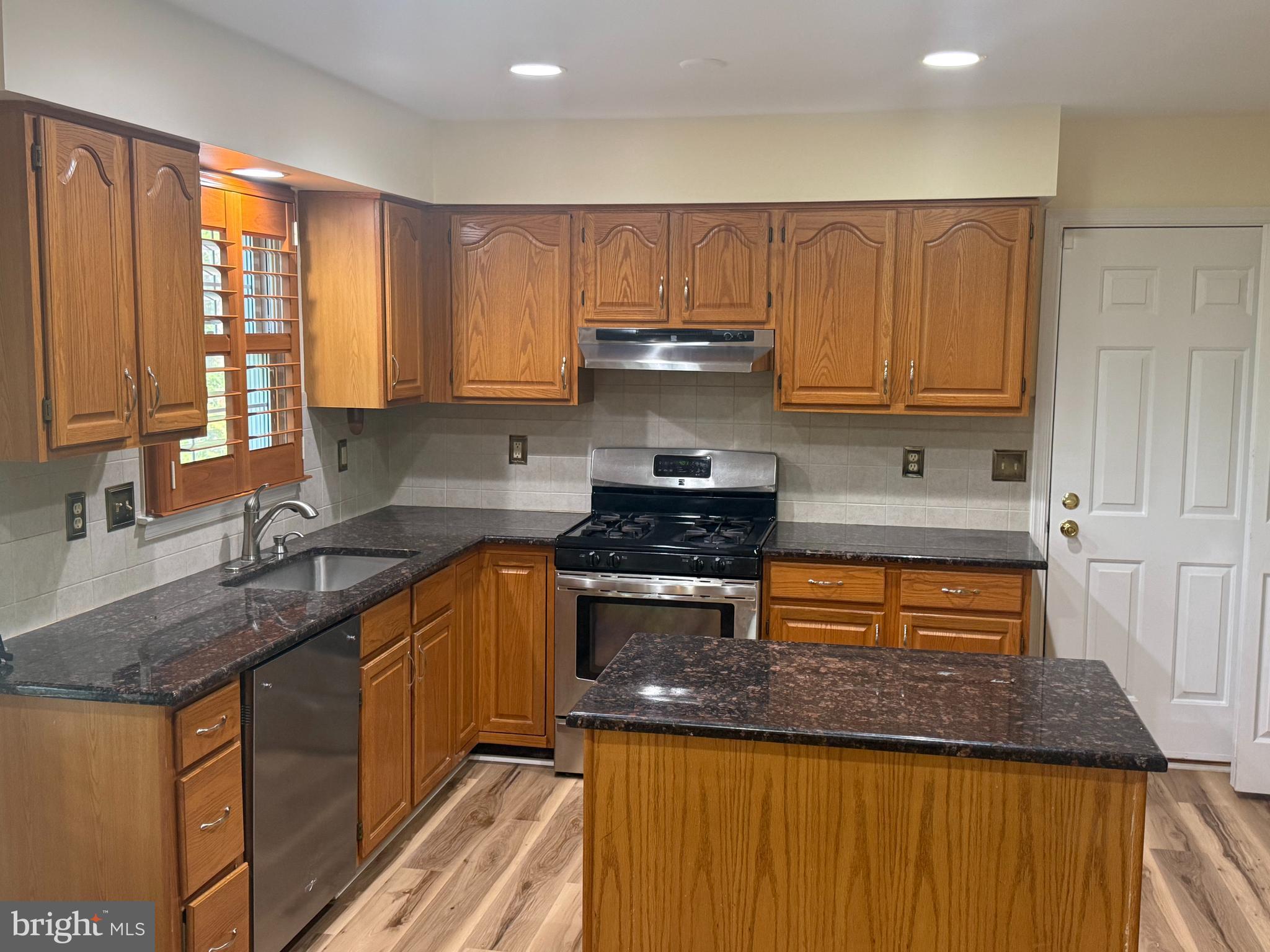 WESTVIEW - Residential