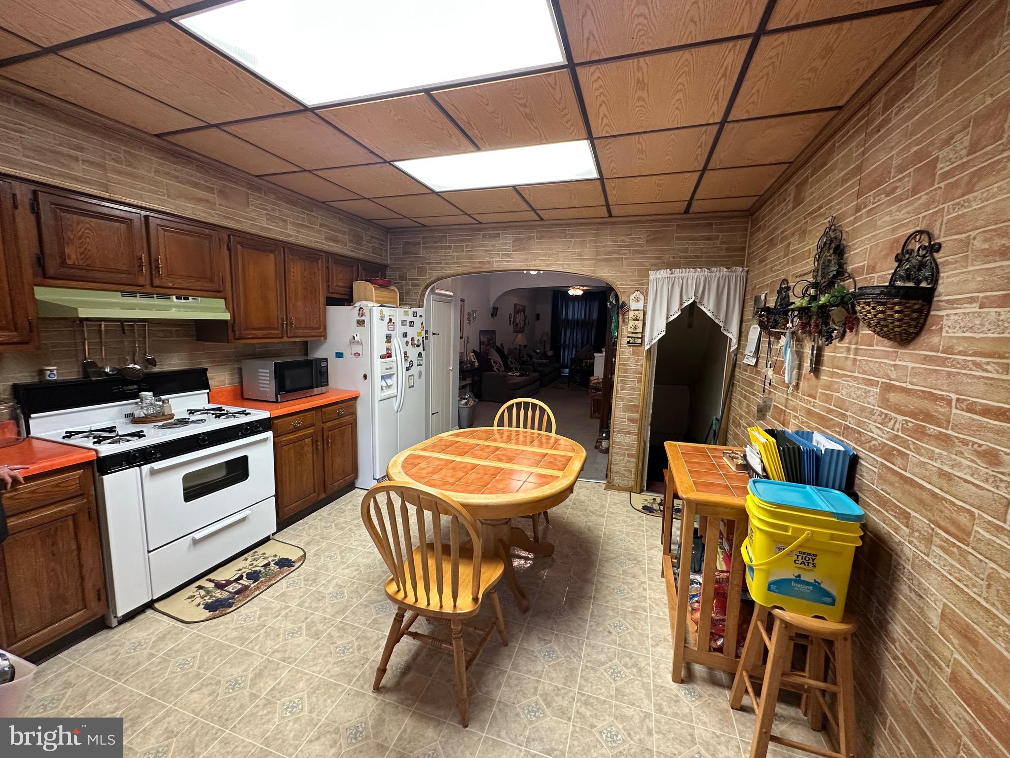 GREEKTOWN - Residential