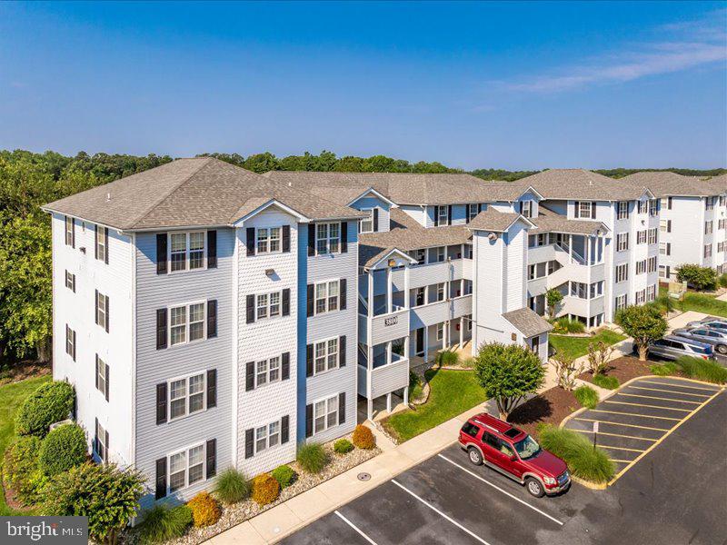 3800 SANIBEL CIRCLE 3816