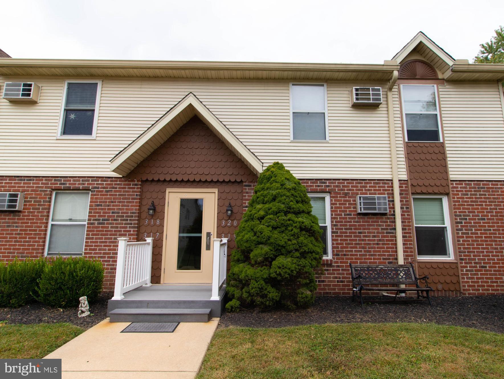 Very nice first floor unit in popular 55+ Walnut Court Condominiums. These photos are of a different unit with the same orientation, but that was an end unit, so it shows one window that doesn't occur in this interior unit. Kitchen amenities include a range, dishwasher, microwave and refrigerator/freezer, hardwood cabinets, neutral granite counters and neutral tile floor. The stacked washer and dryer are in an alcove in the bathroom. If you like, you can rent a one-car garage for an additional $100/month! Kitchen amenities include: range, microwave and refrigerator/freezer hardwood cabinets, neutral granite counters and neutral tile floor. I'd be delighted to show it to you!