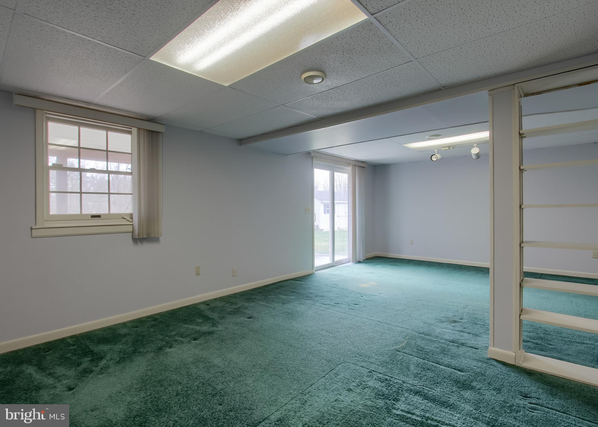 BLUE MEADOW FARMS - Residential