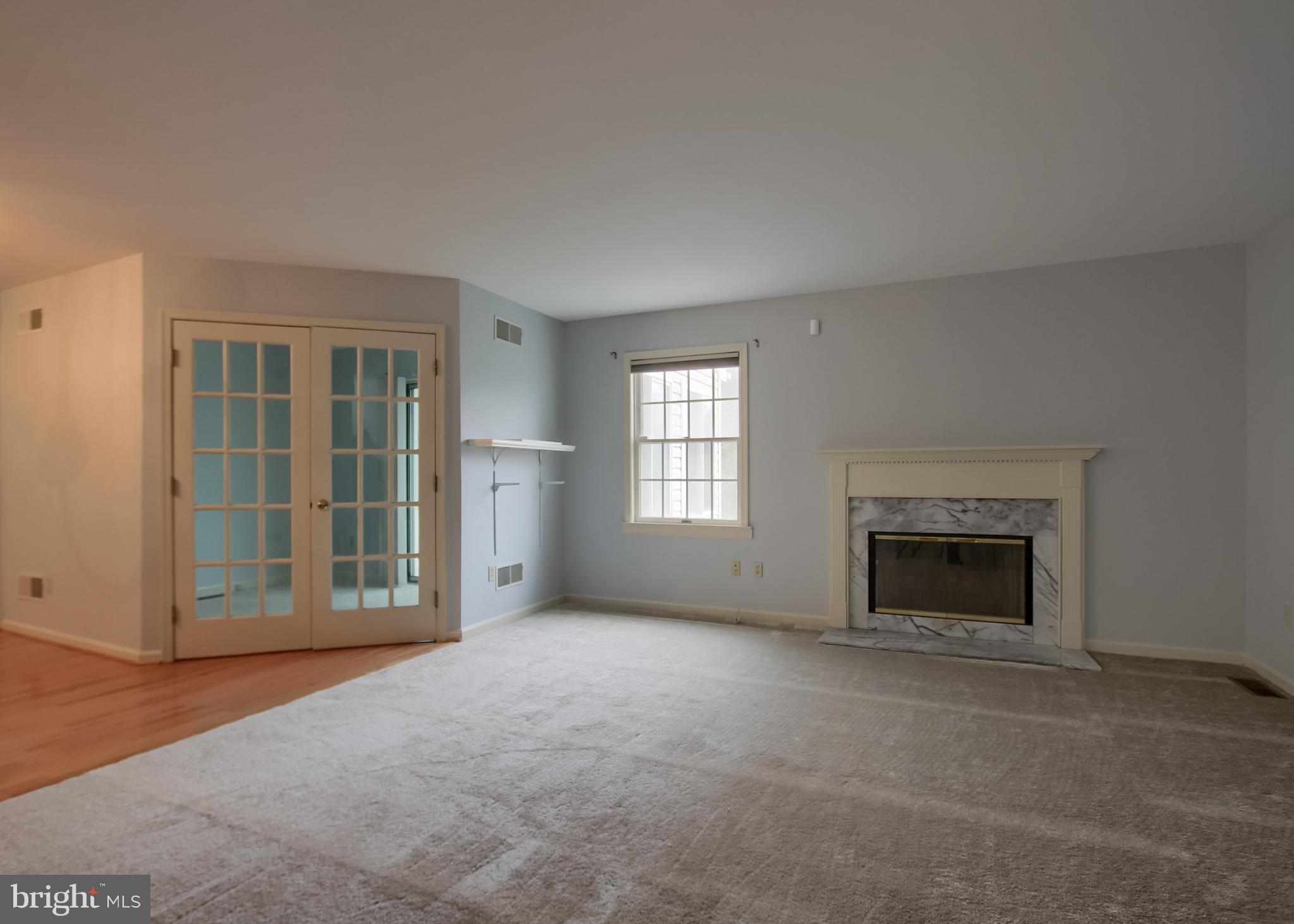 BLUE MEADOW FARMS - Residential