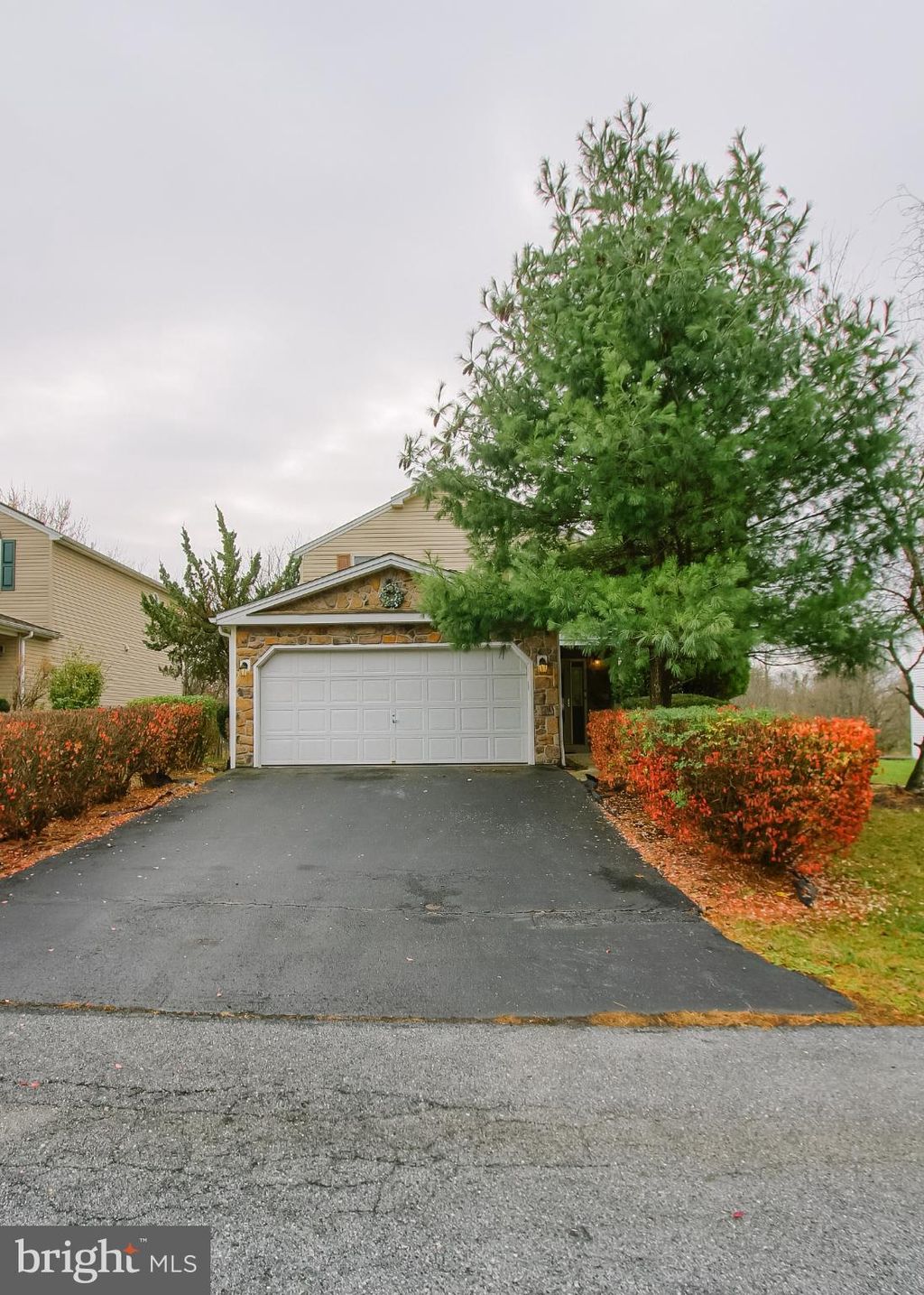 Photo of 6065 Regent Drive, HARRISBURG, PA 17112 (MLS # PADA2051788)