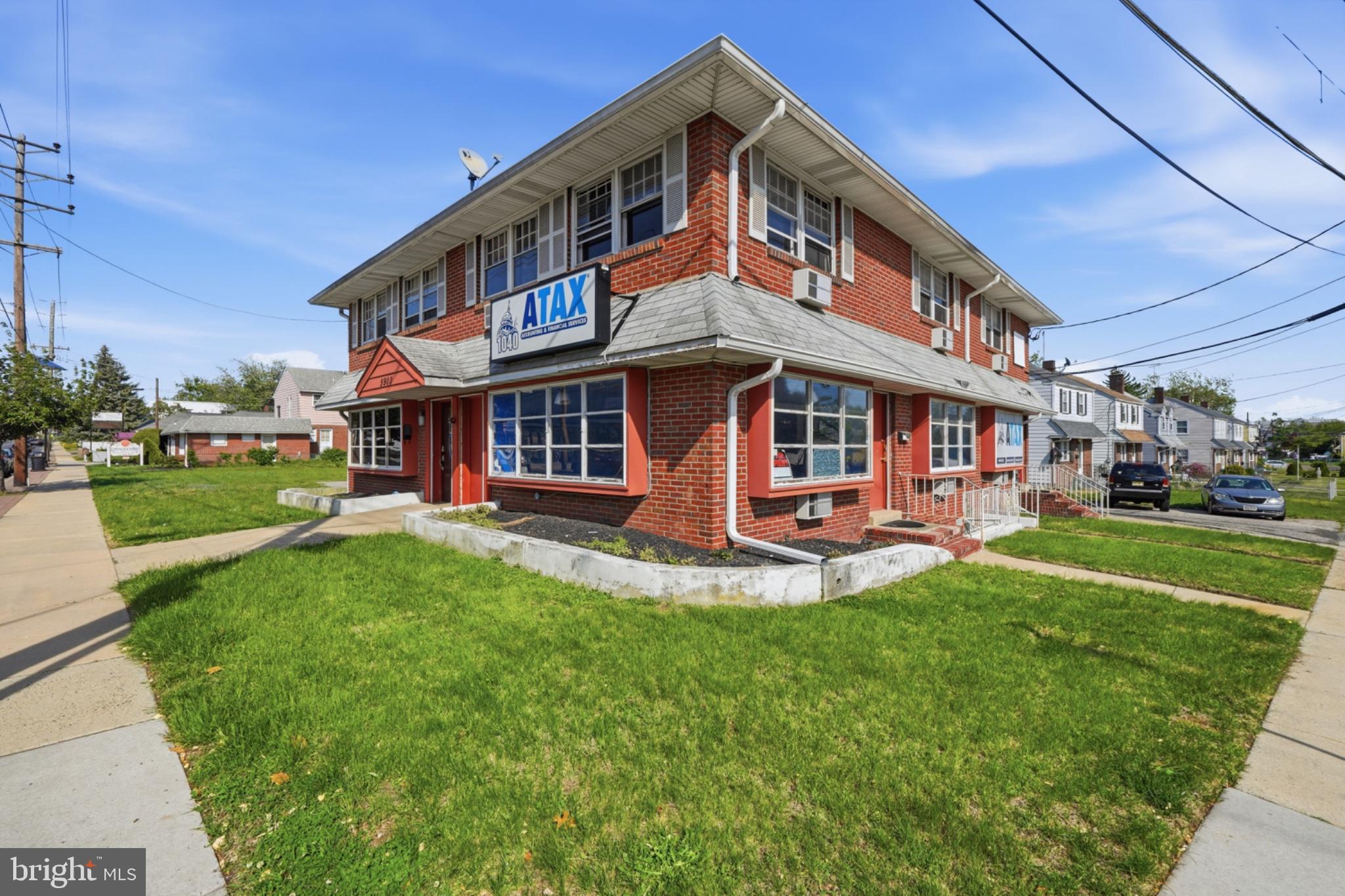 5900 WESTFIELD AVENUE