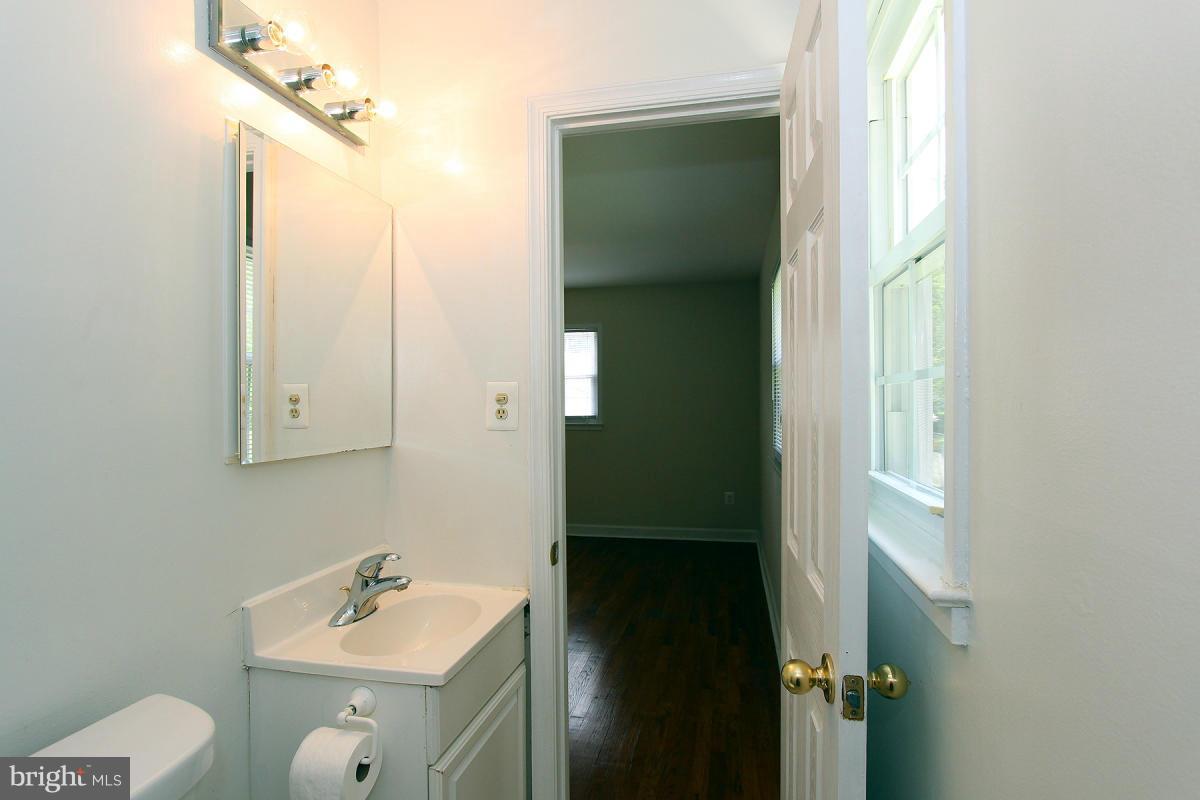 CALVERTON-ADDN - Residential