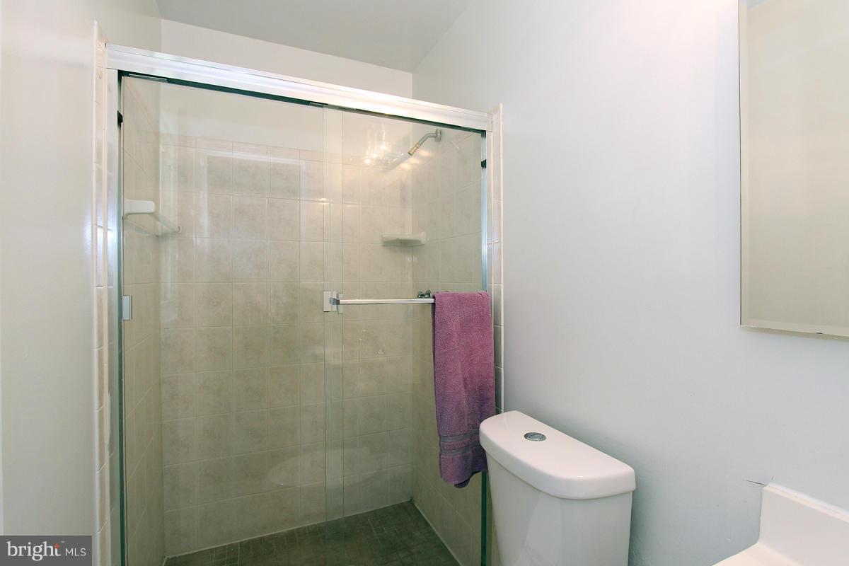 CALVERTON-ADDN - Residential