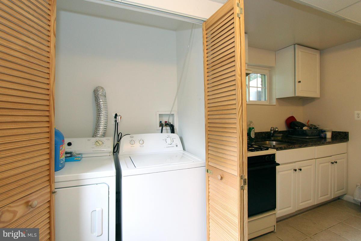 CALVERTON-ADDN - Residential